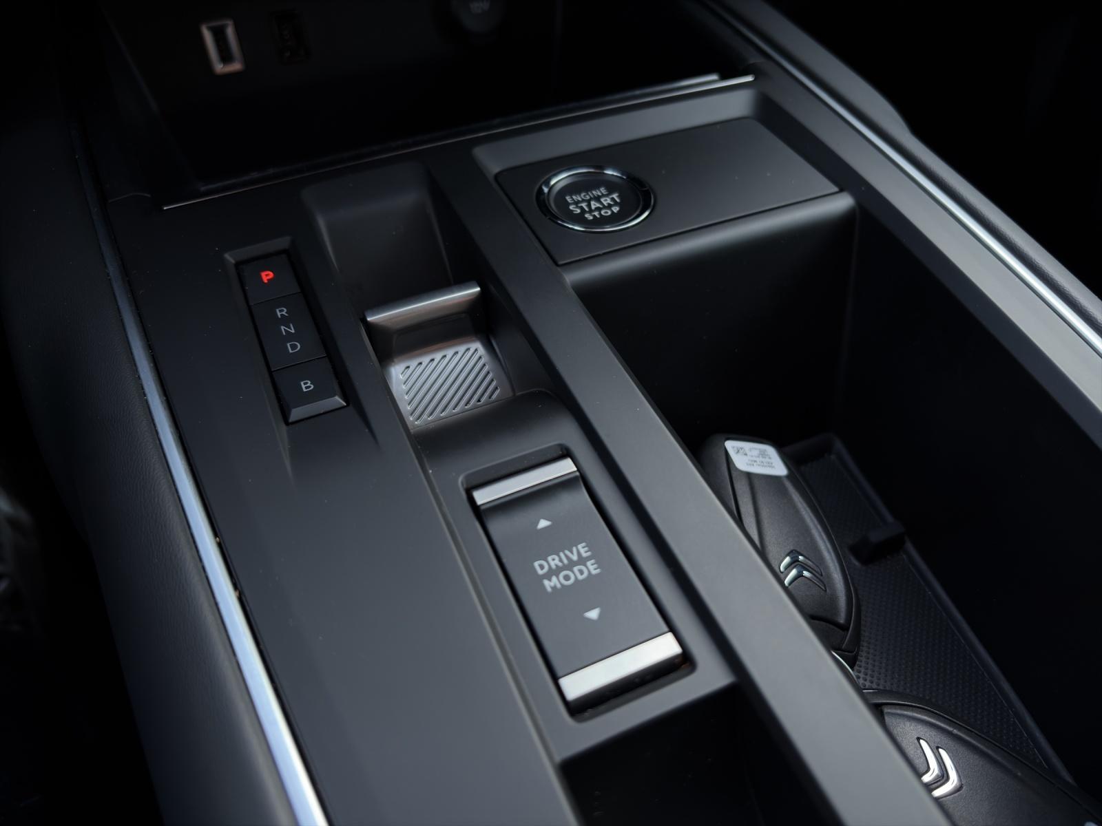 CITROEN C5 Aircross 1.6 Plug-in Hybrid Swiss Edition-image-16