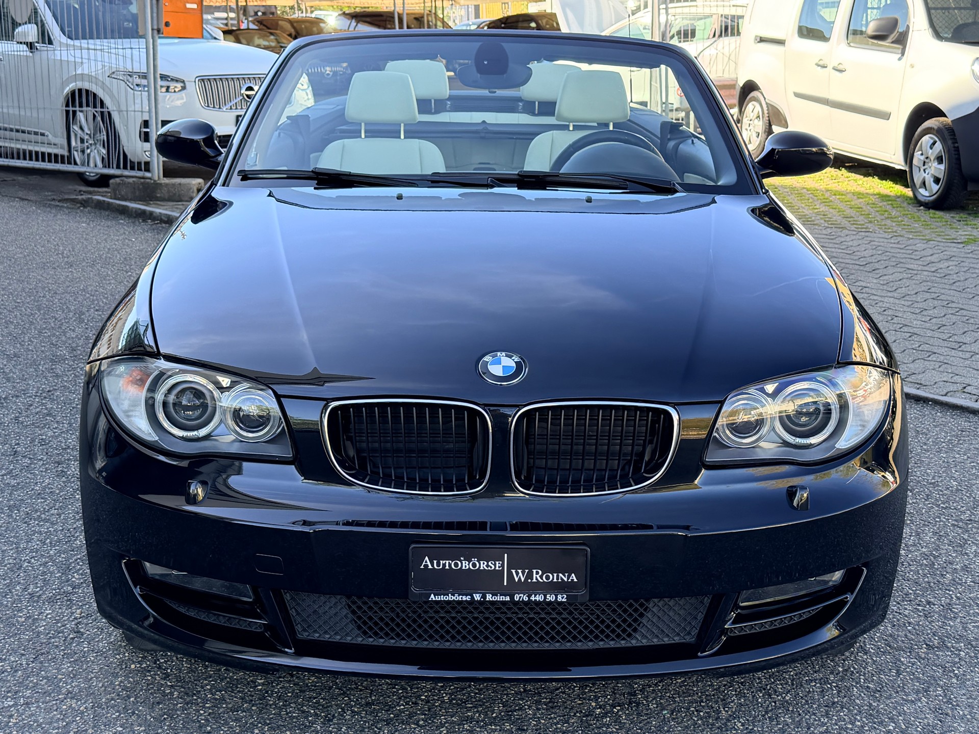 BMW 118i Cabrio-image-7