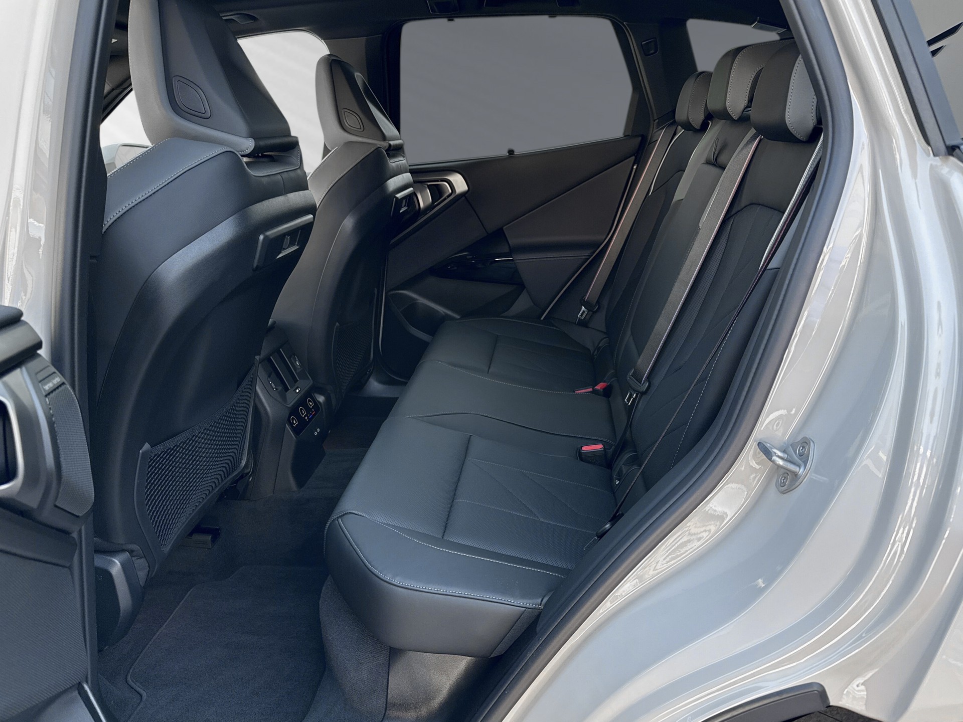 BMW X3 xDrive 48V 40d M Sport Pro-image-6