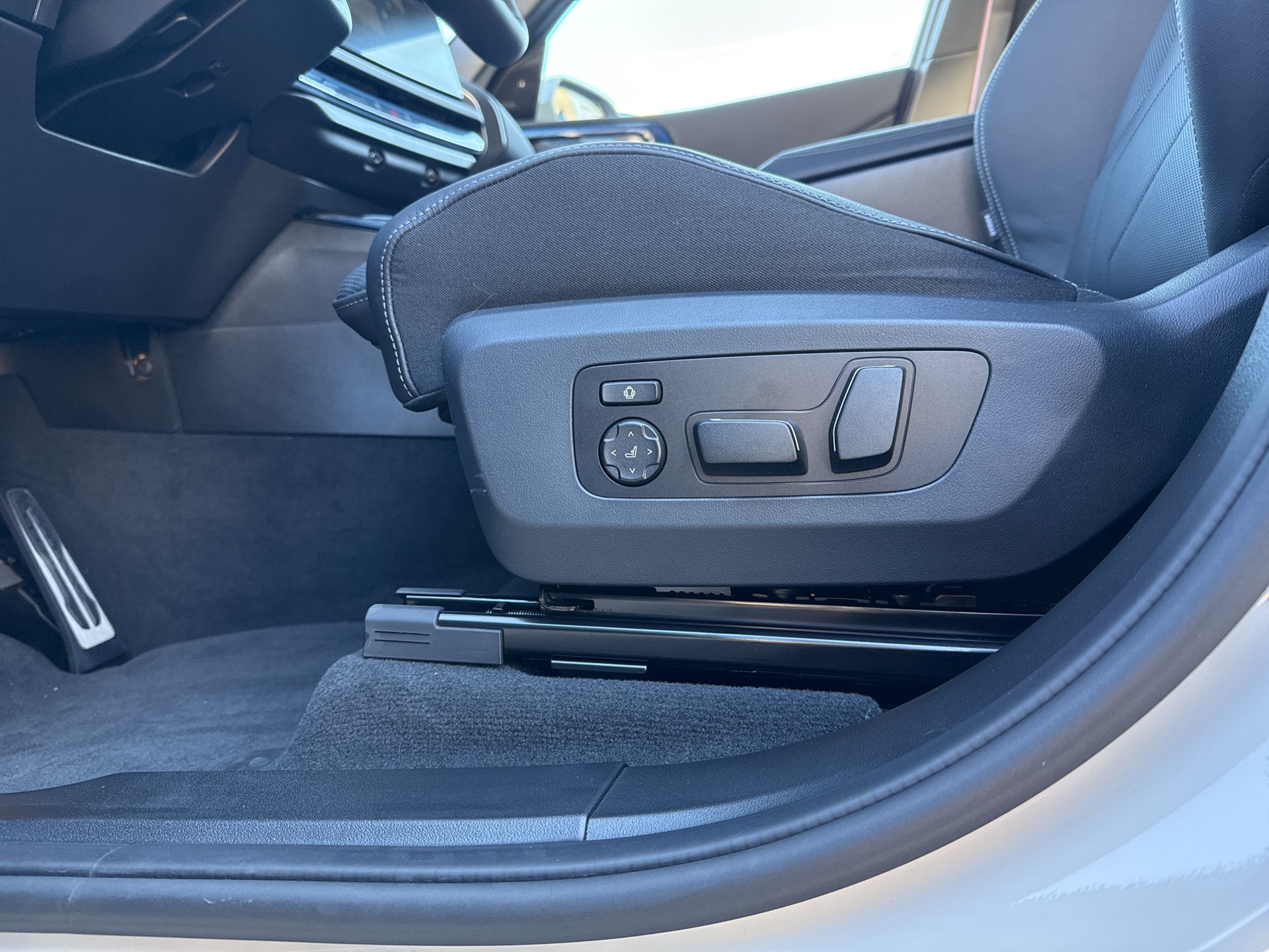 BMW X3 xDrive 48V 40d M Sport Pro-image-15