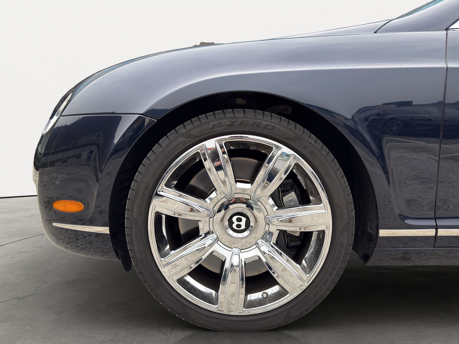BENTLEY Continental GT W12-image-2