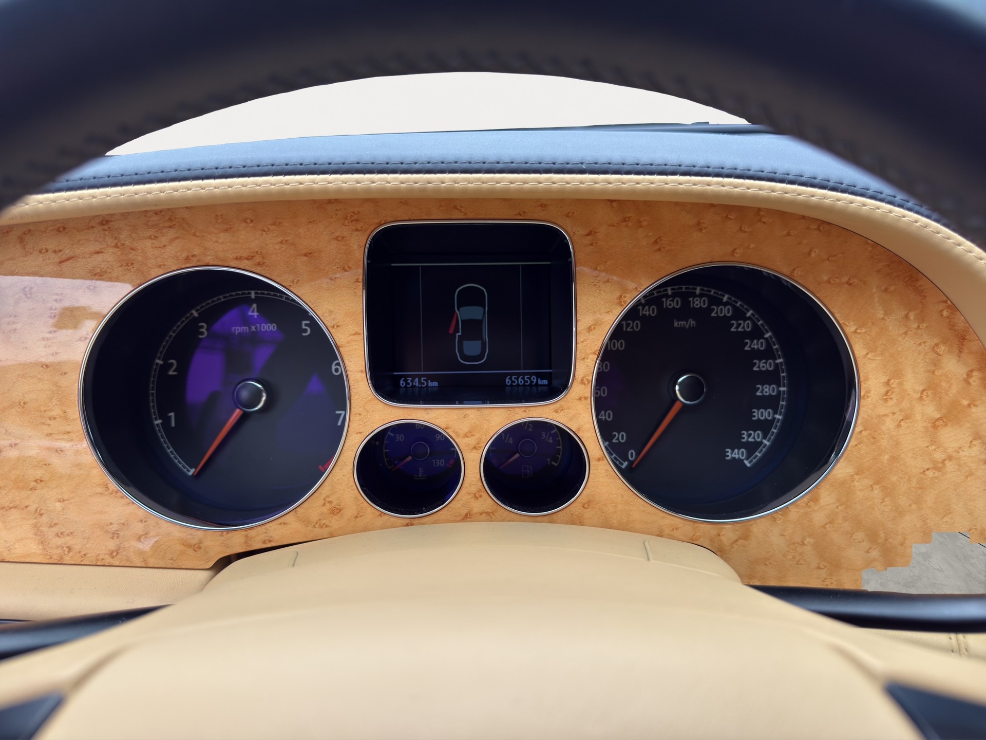 BENTLEY Continental GT W12-image-4