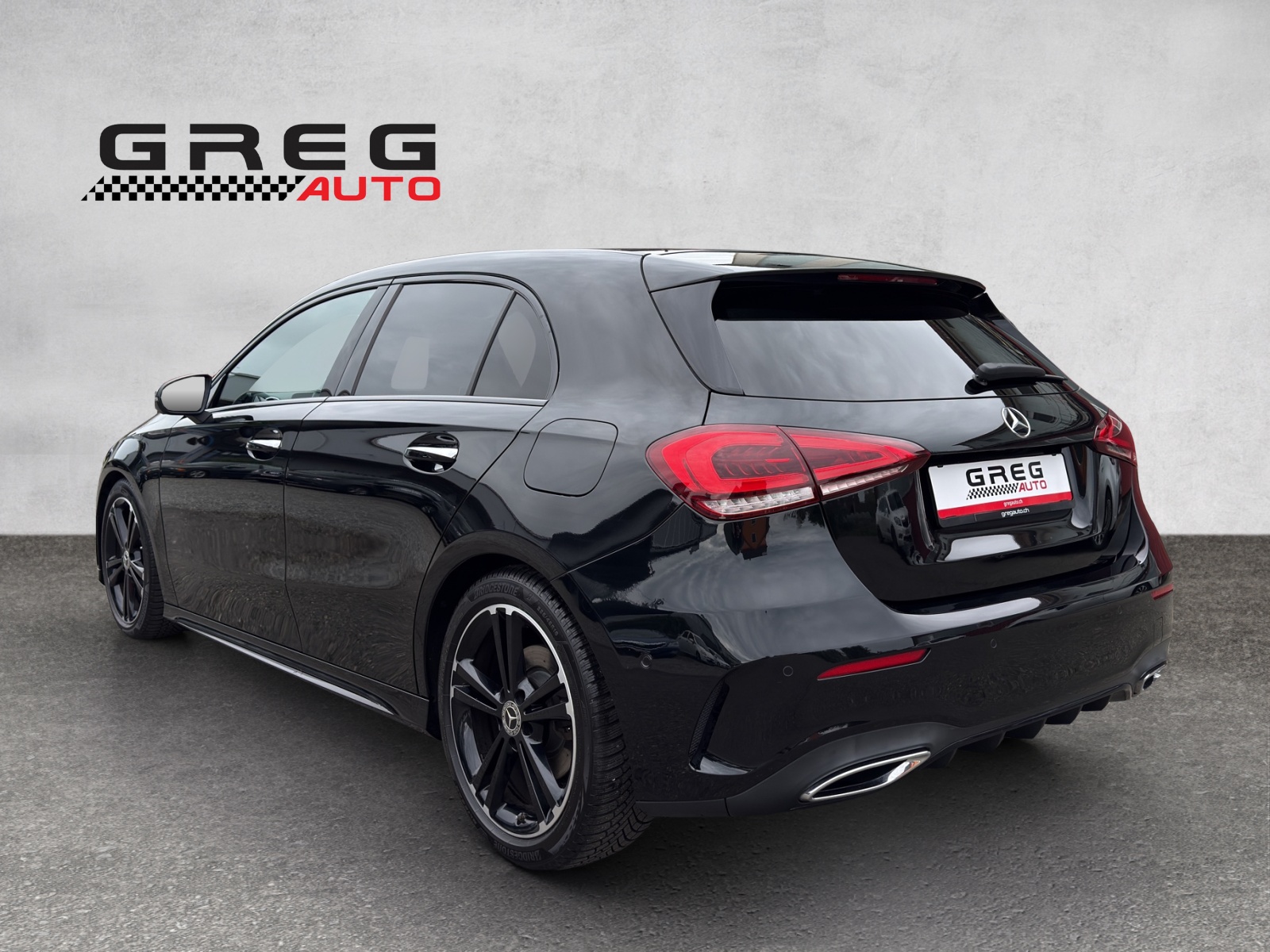 MERCEDES-BENZ A 250 AMG Line 7G-DCT-image-2
