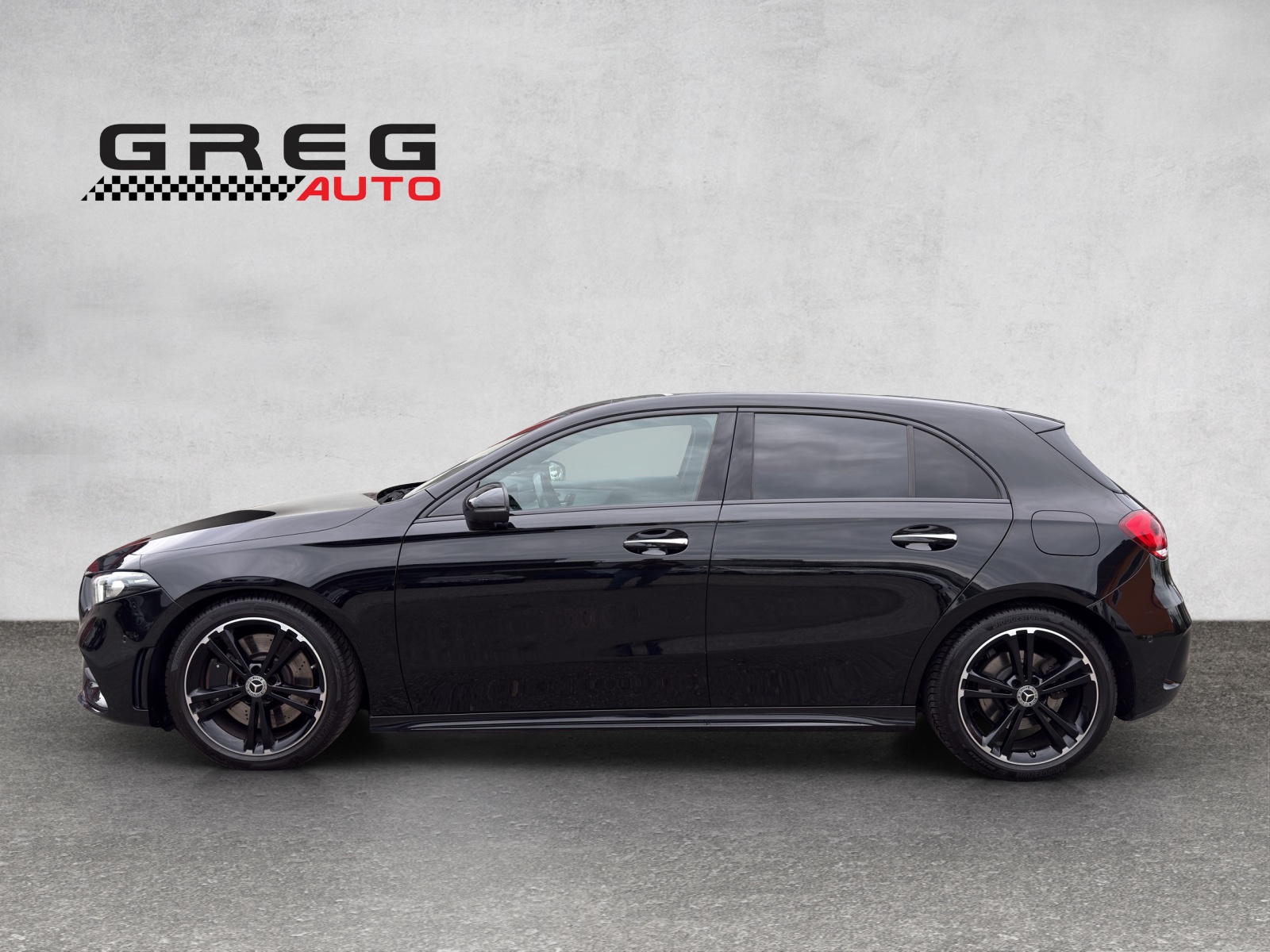 MERCEDES-BENZ A 250 AMG Line 7G-DCT-image-5