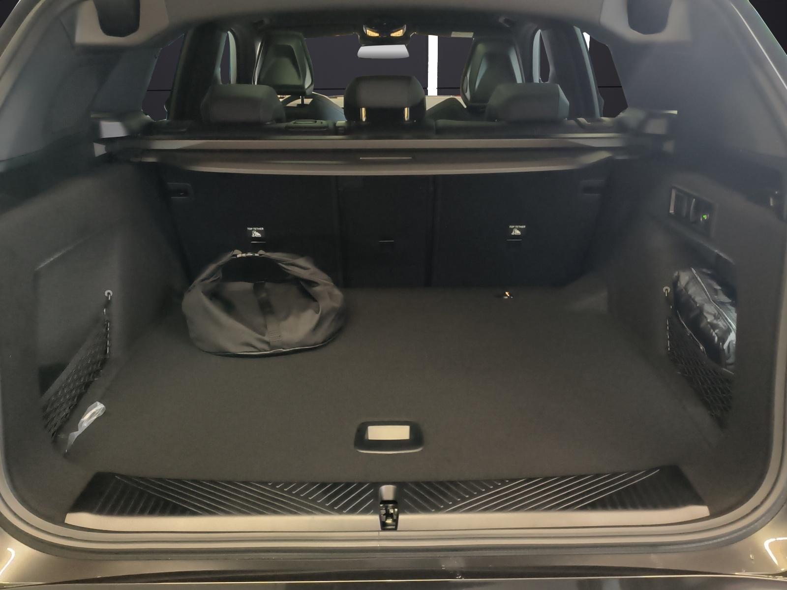 BMW X3 30e xDrive-image-13