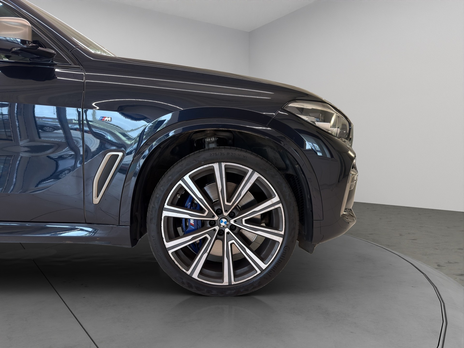BMW X5 xDrive M50i Steptronic-image-8