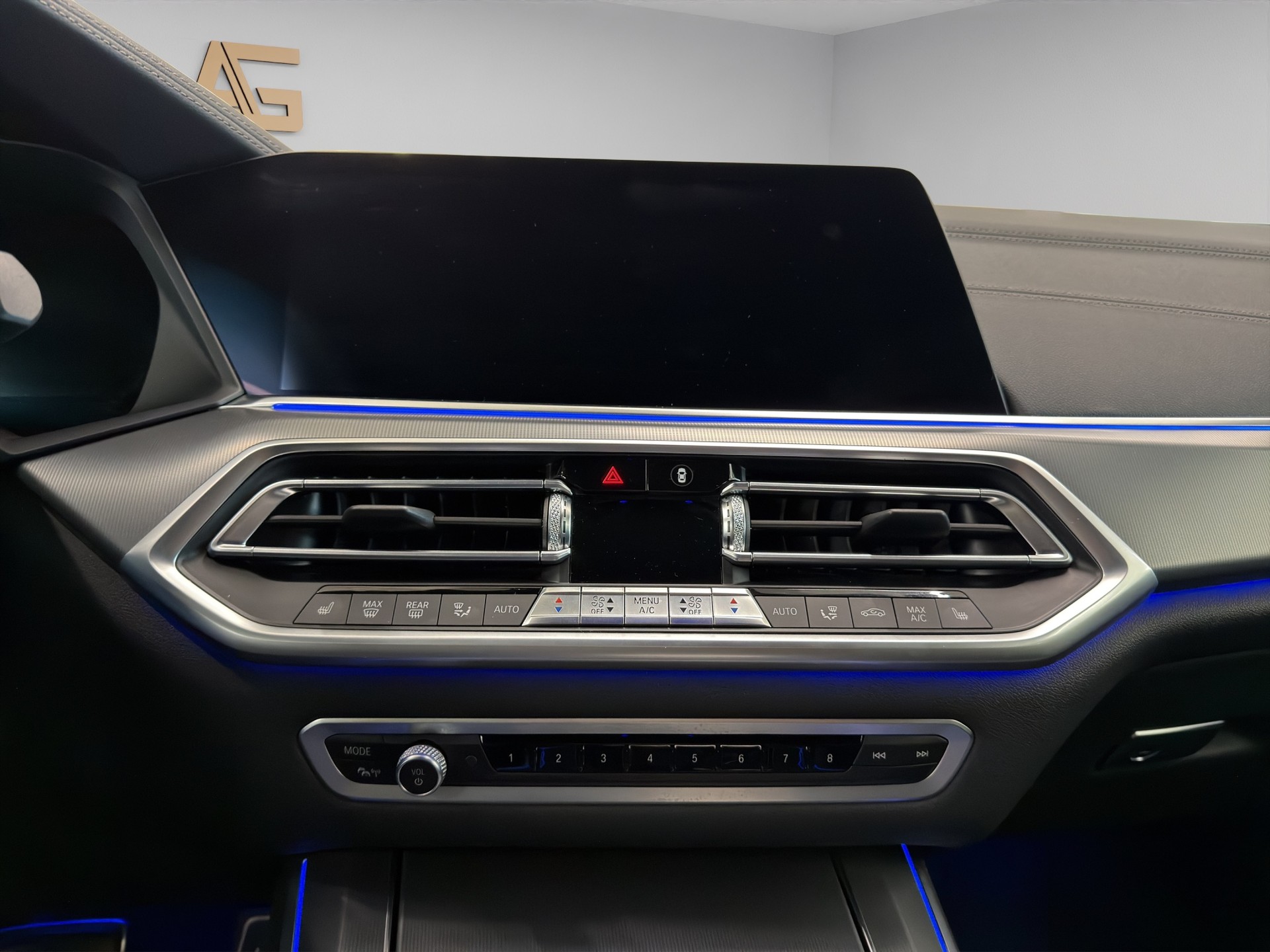 BMW X5 xDrive M50i Steptronic-image-20
