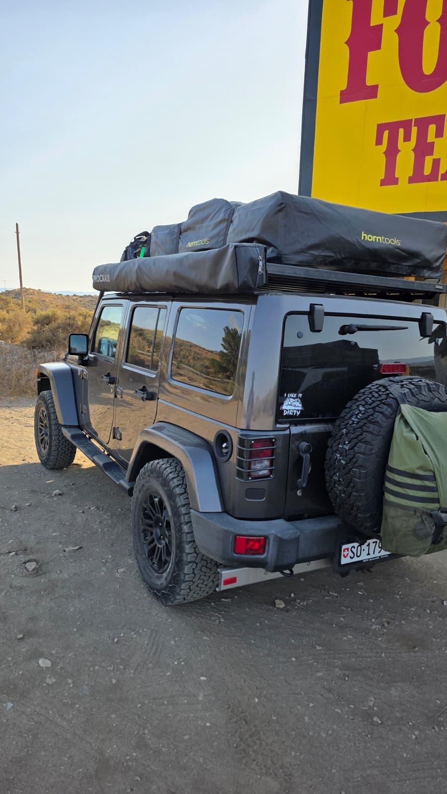 JEEP Wrangler 3.6 Unlimited Sahara X Automatic hardtop-image-1