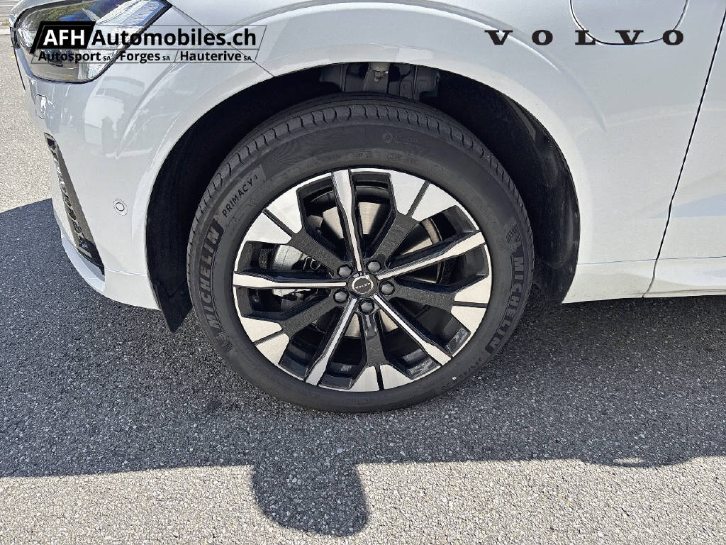 VOLVO XC60 2.0 T6 TE Plus Dark eAWD-image-16