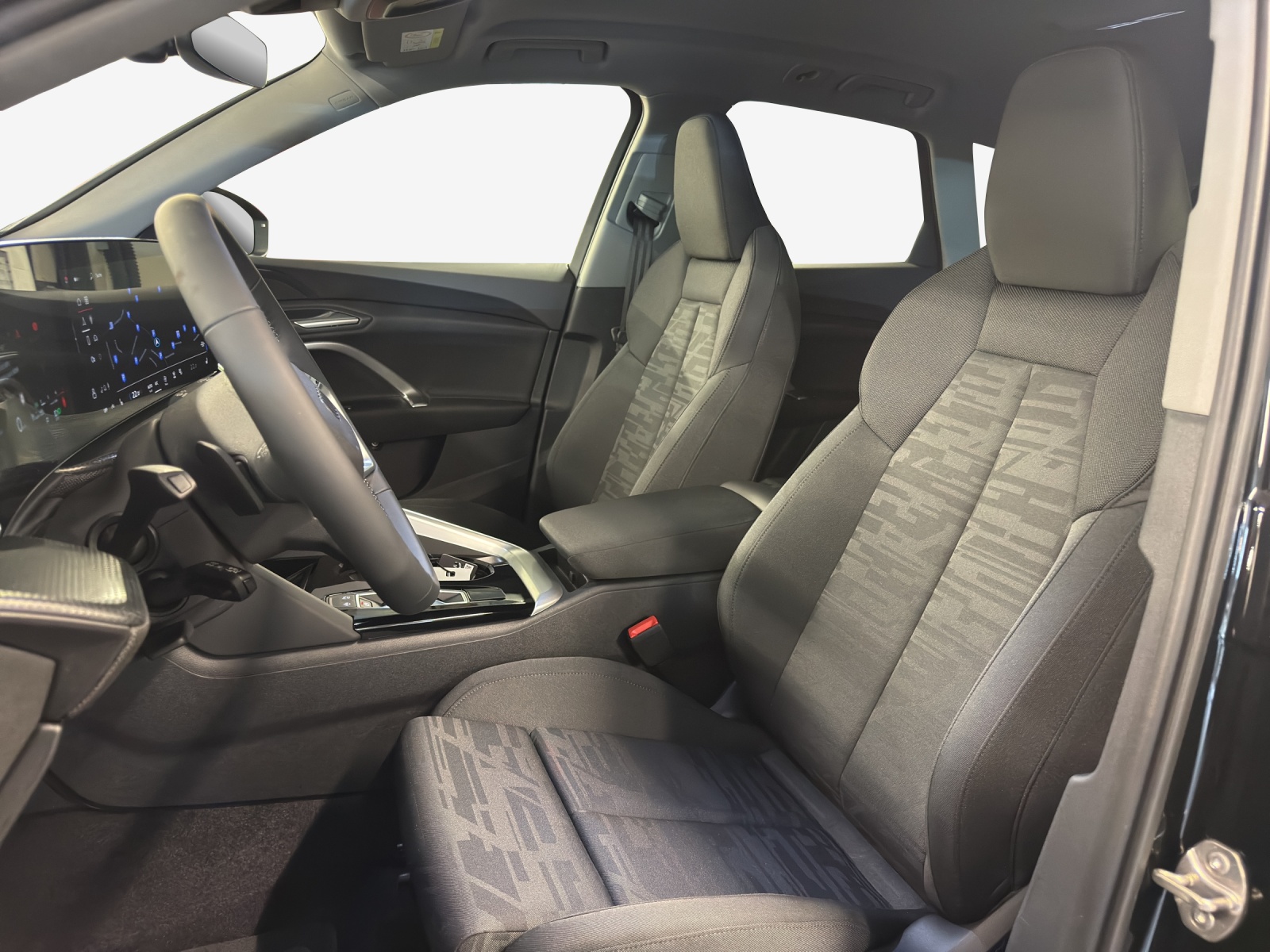 AUDI Q5 TDI quattro 150 kW S-tronic-image-12