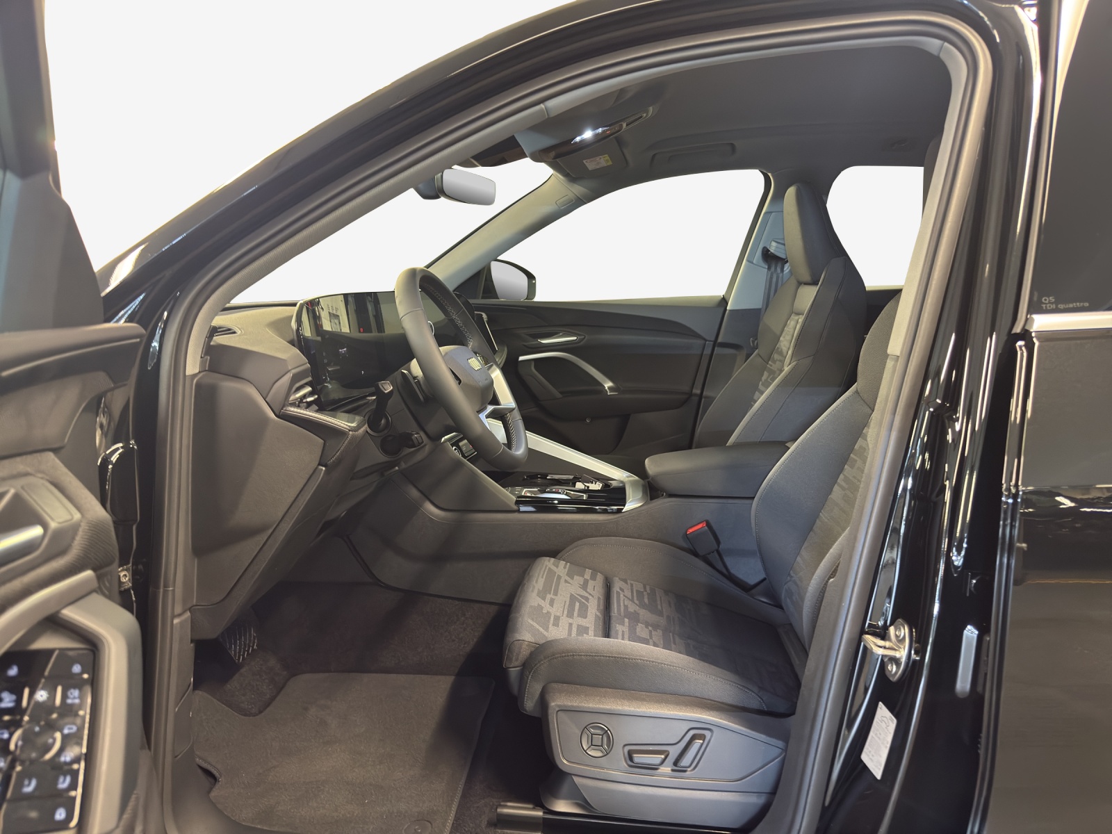 AUDI Q5 TDI quattro 150 kW S-tronic-image-7