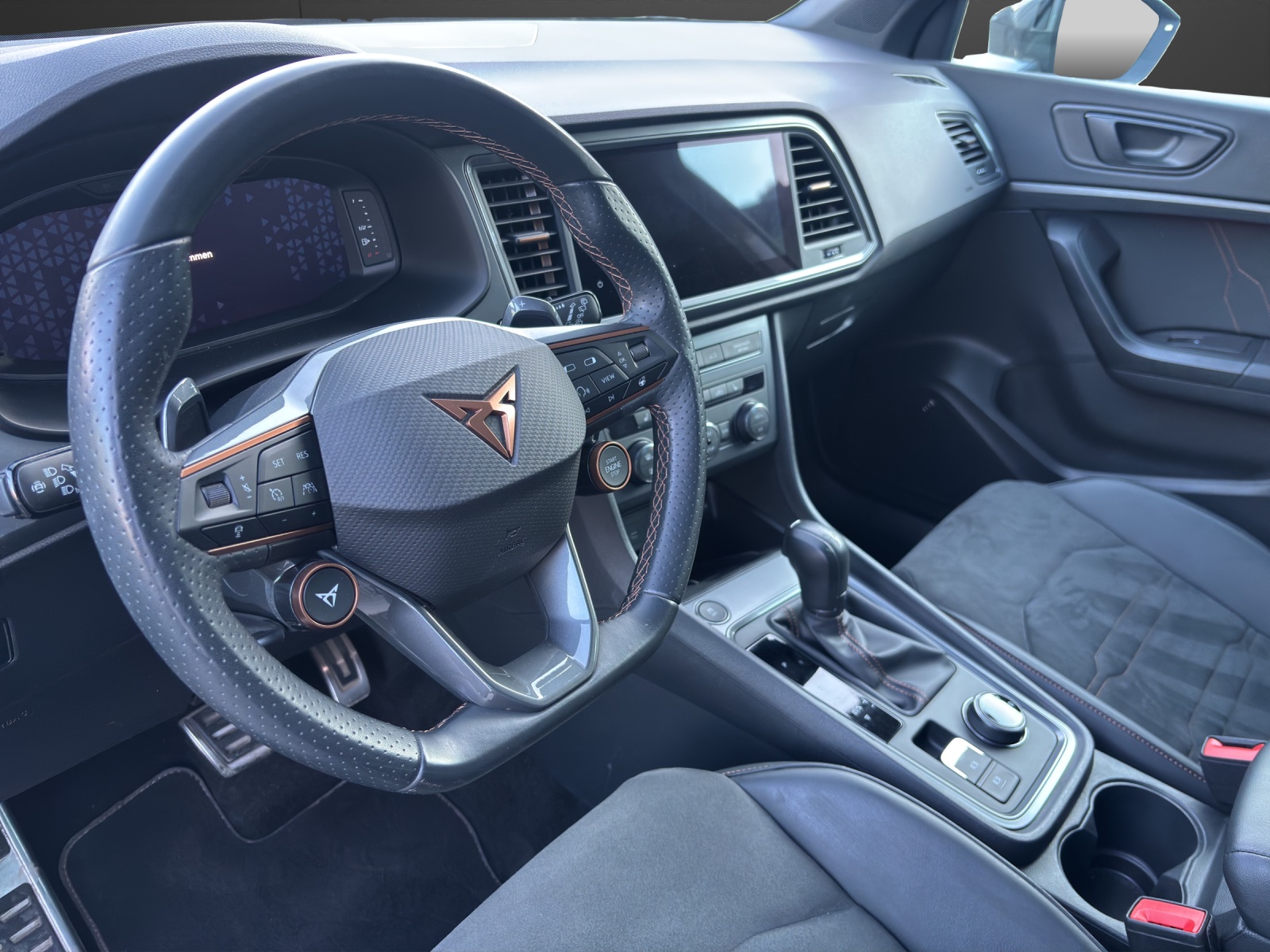 CUPRA Ateca 2.0TSI 4Drive DSG-image-3