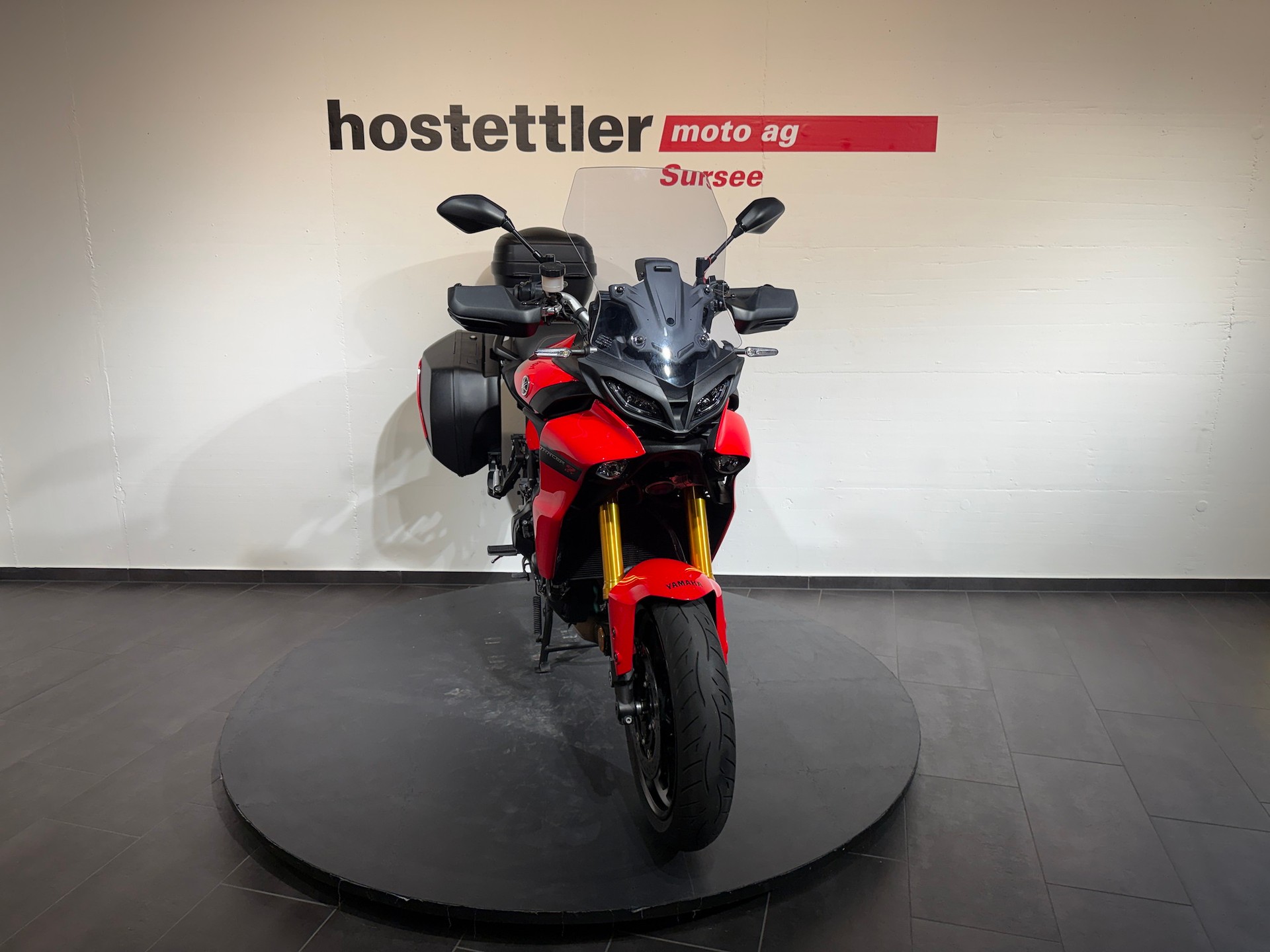 YAMAHA Tracer 9 GT-showroom-element-1