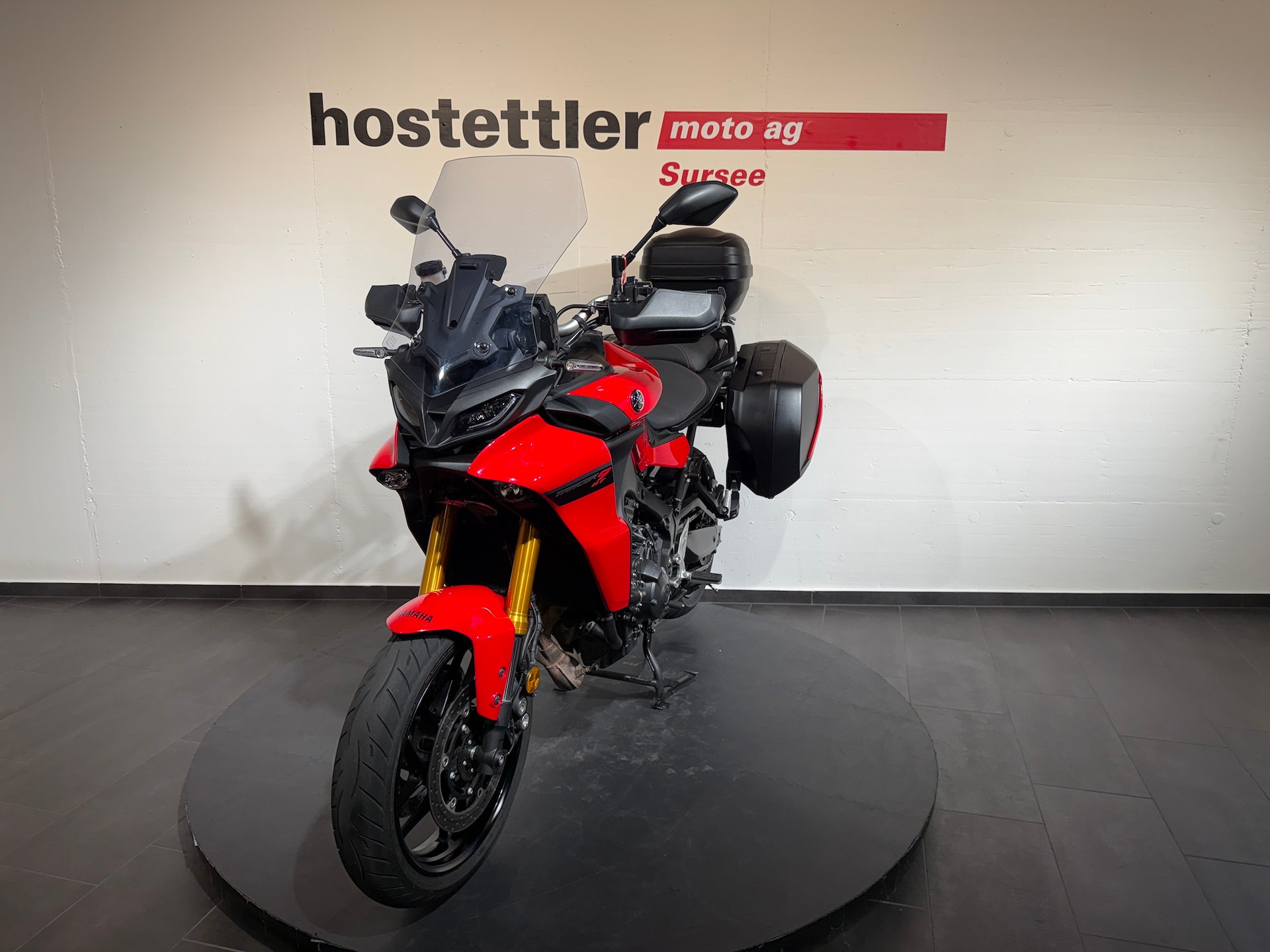 YAMAHA Tracer 9 GT-showroom-element-2