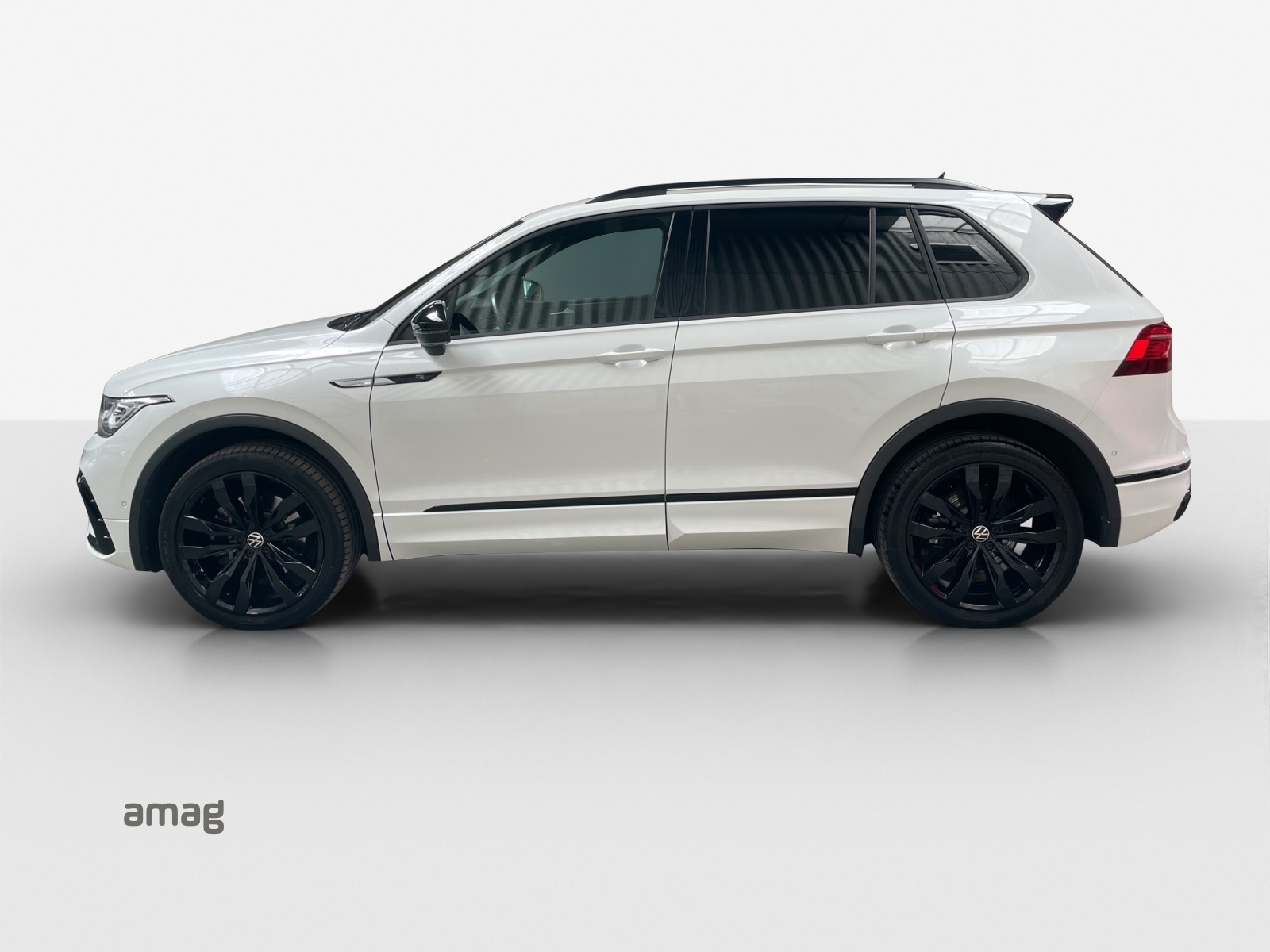 VW Tiguan 2.0TSI R-Line 4Motion DSG-image-1