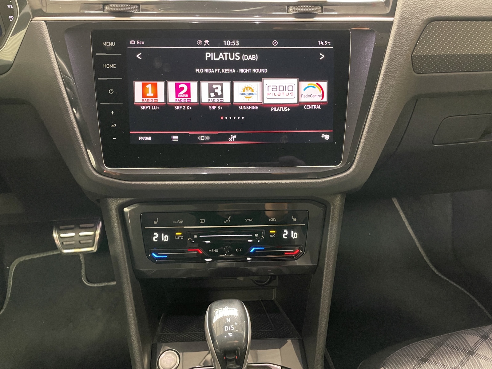 VW Tiguan 2.0TSI R-Line 4Motion DSG-image-10