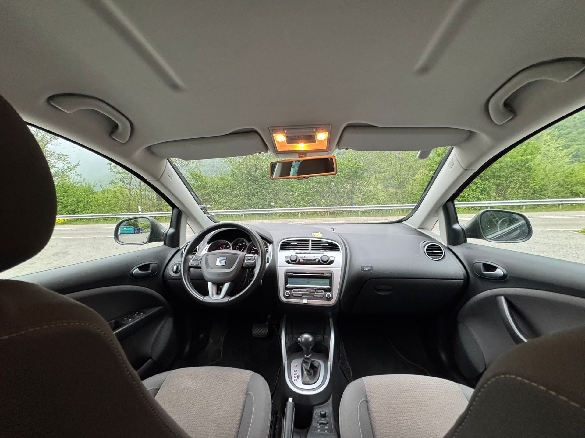 SEAT Altea XL 1.8 TSI Style DSG-image-13