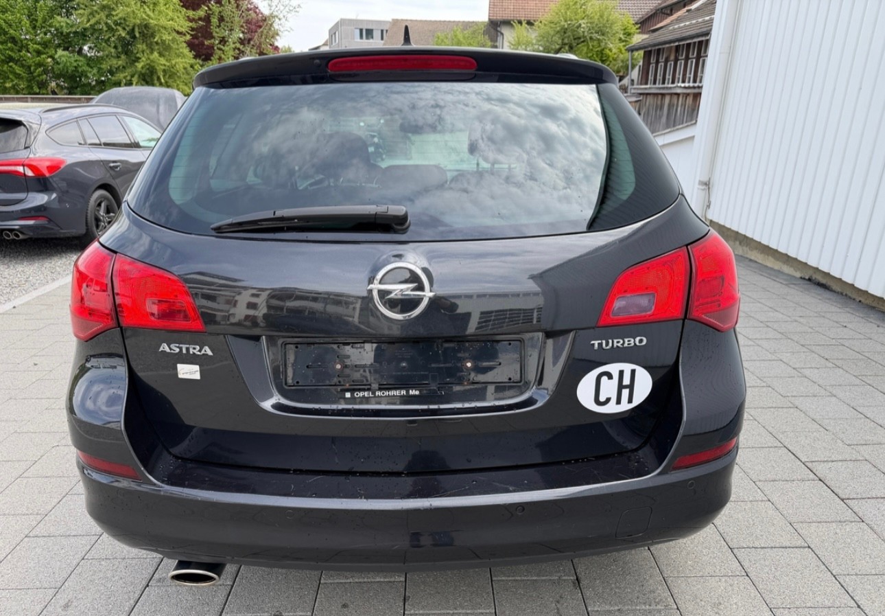 OPEL Astra SportsTourer 1.4i 16V Turbo Sport-image-3