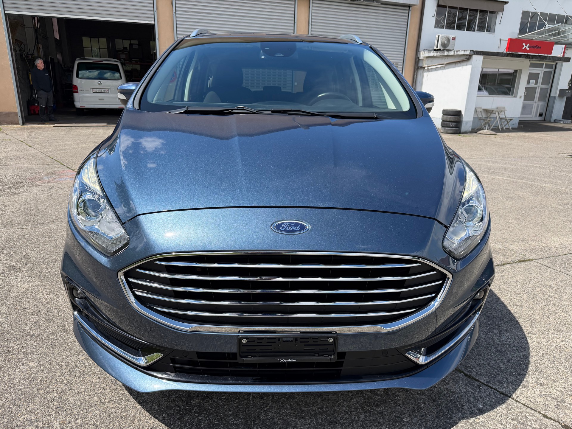 FORD S-Max 2.0 TDCi Titanium AWD Automatic-image-7