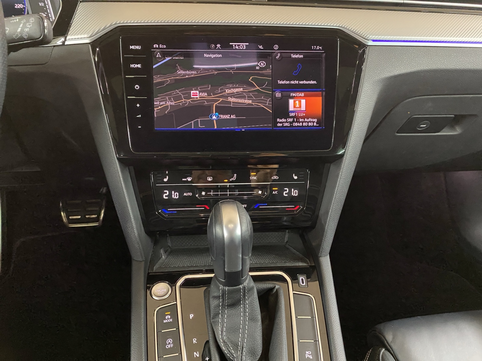 VW Passat Variant 2.0 TSI Elegance DSG-image-10