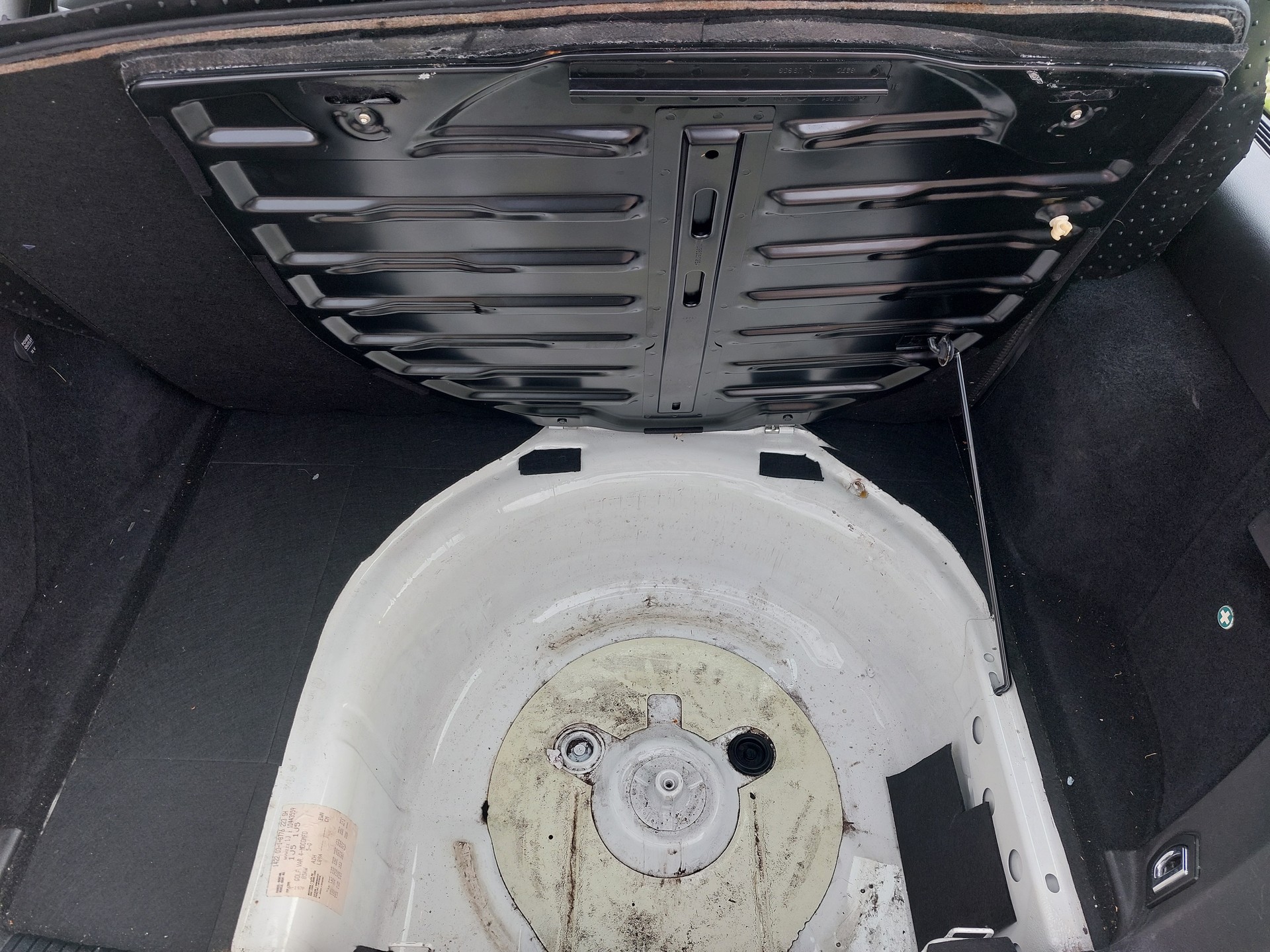 VW Golf variant 2.0-image-13