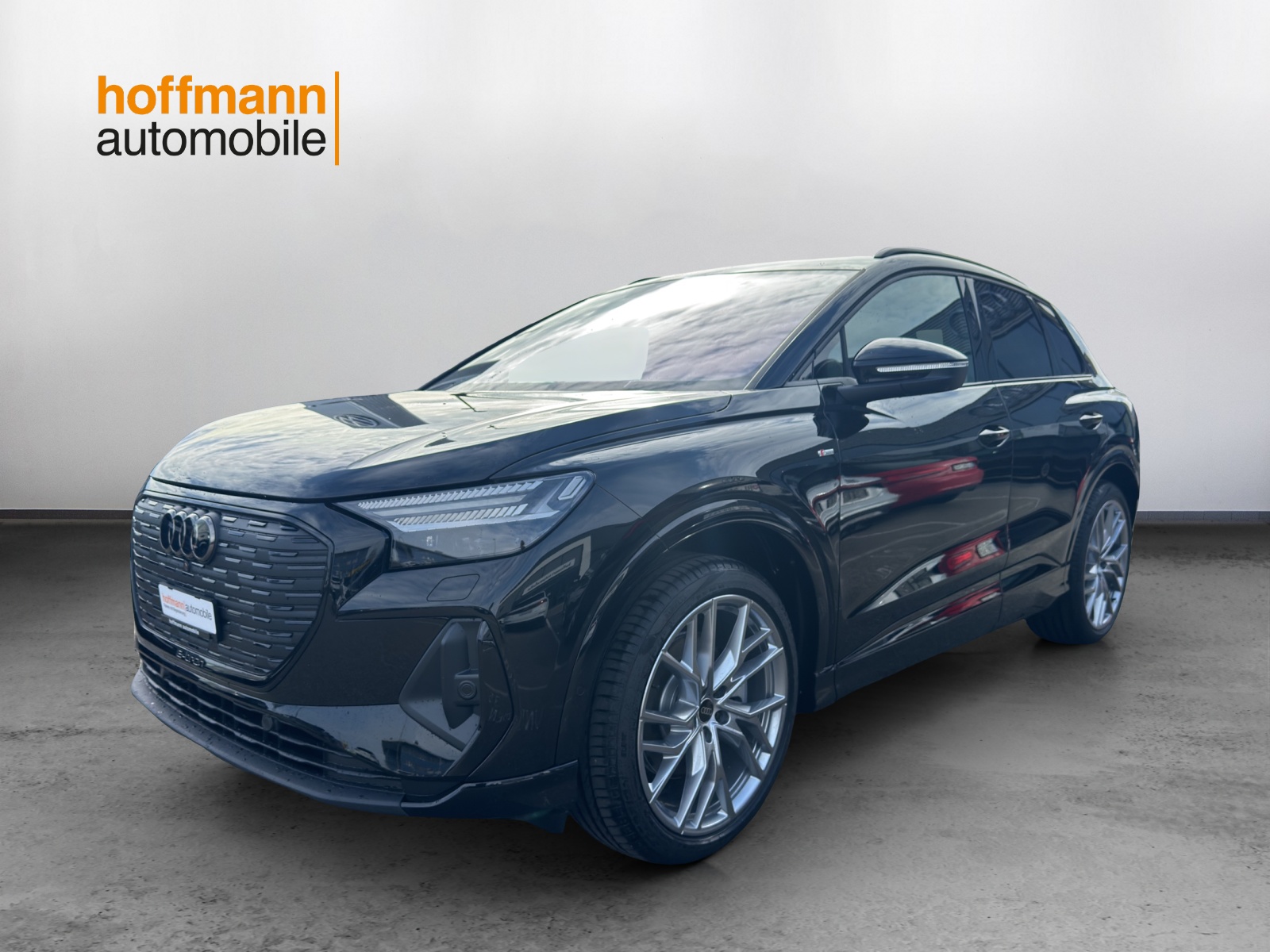 AUDI Q4 e-tron 45 Edition Swiss Ski quattro-image-0