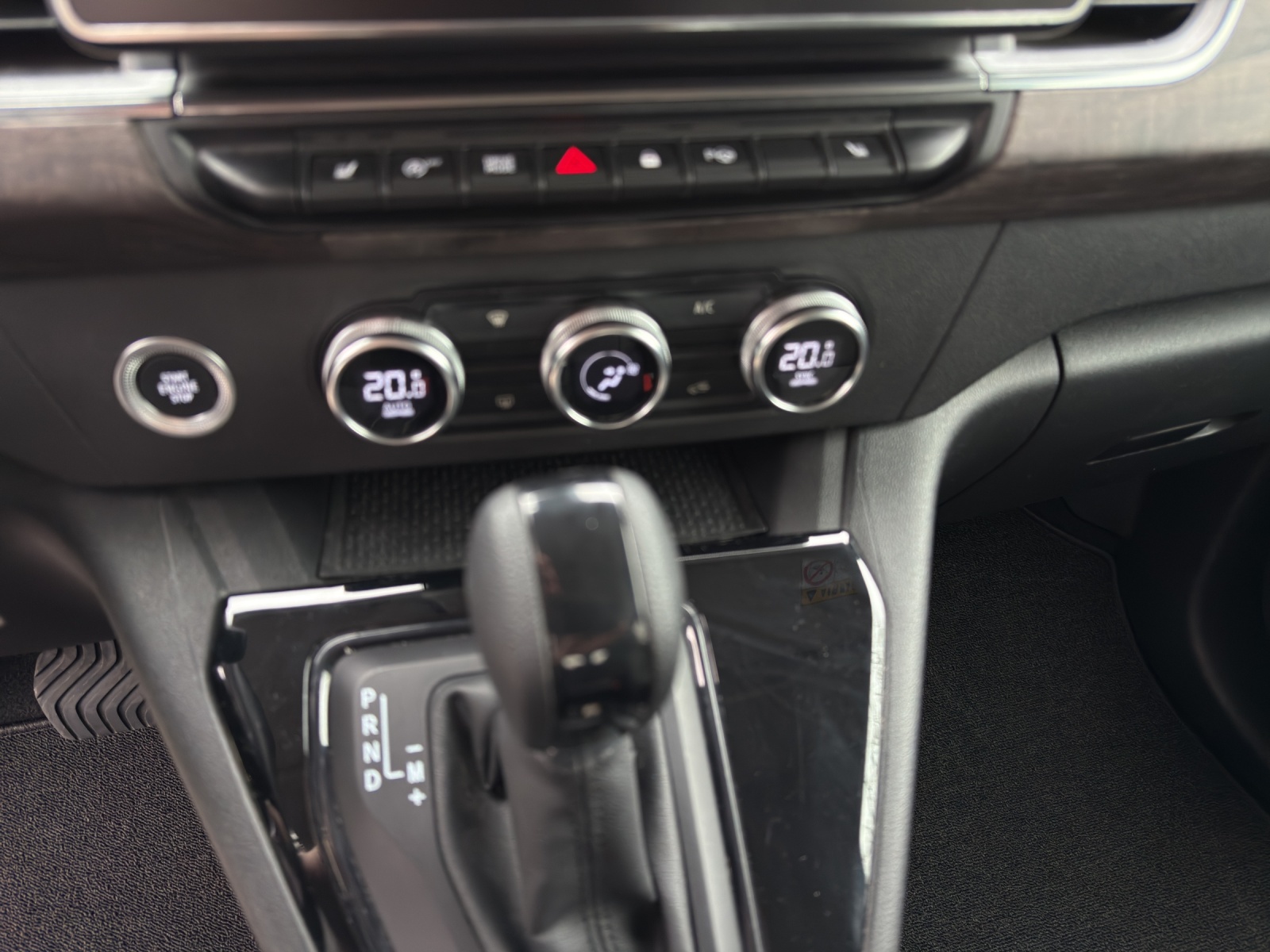 RENAULT Kangoo 1.3 TCe 130 PF Techno EDC-image-14