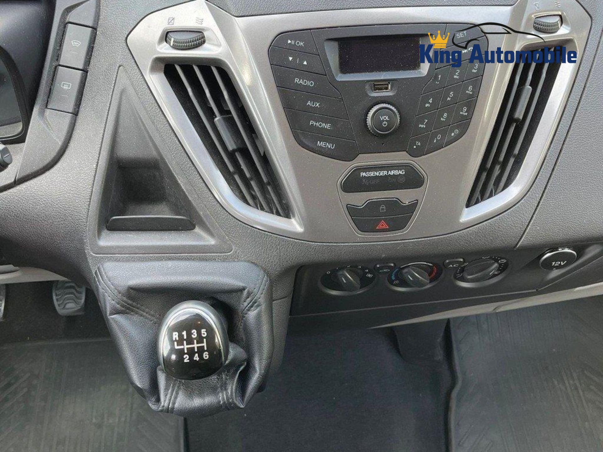 FORD Tourneo Custom 300 L1H1 Trend-image-13