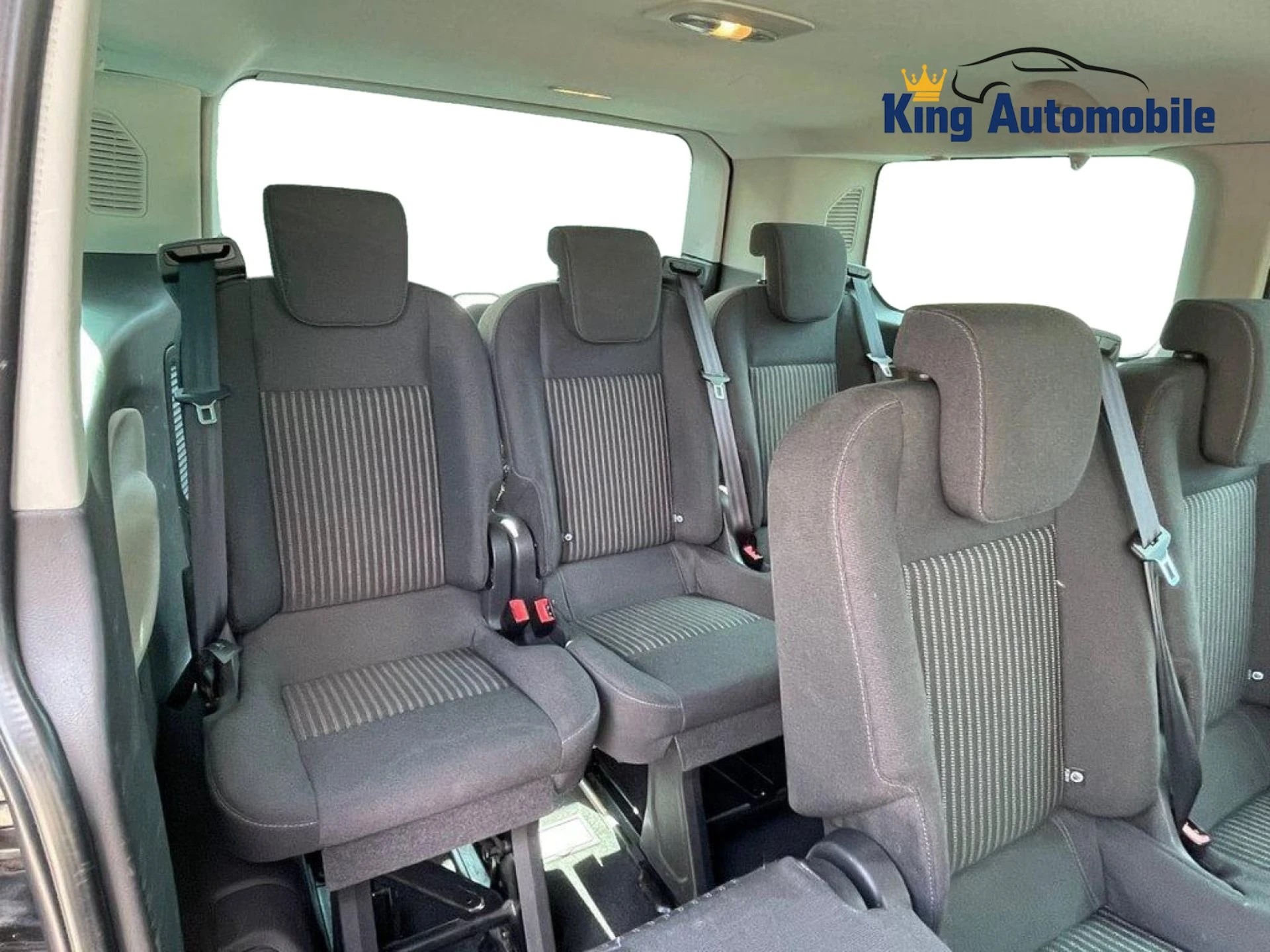 FORD Tourneo Custom 300 L1H1 Trend-image-12