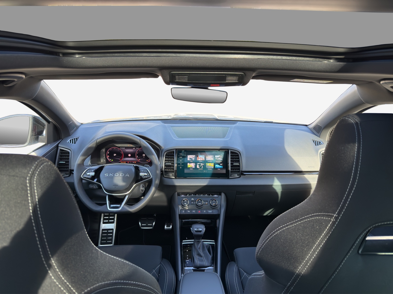 SKODA Karoq 1.5 TSI SportLine DSG-image-8