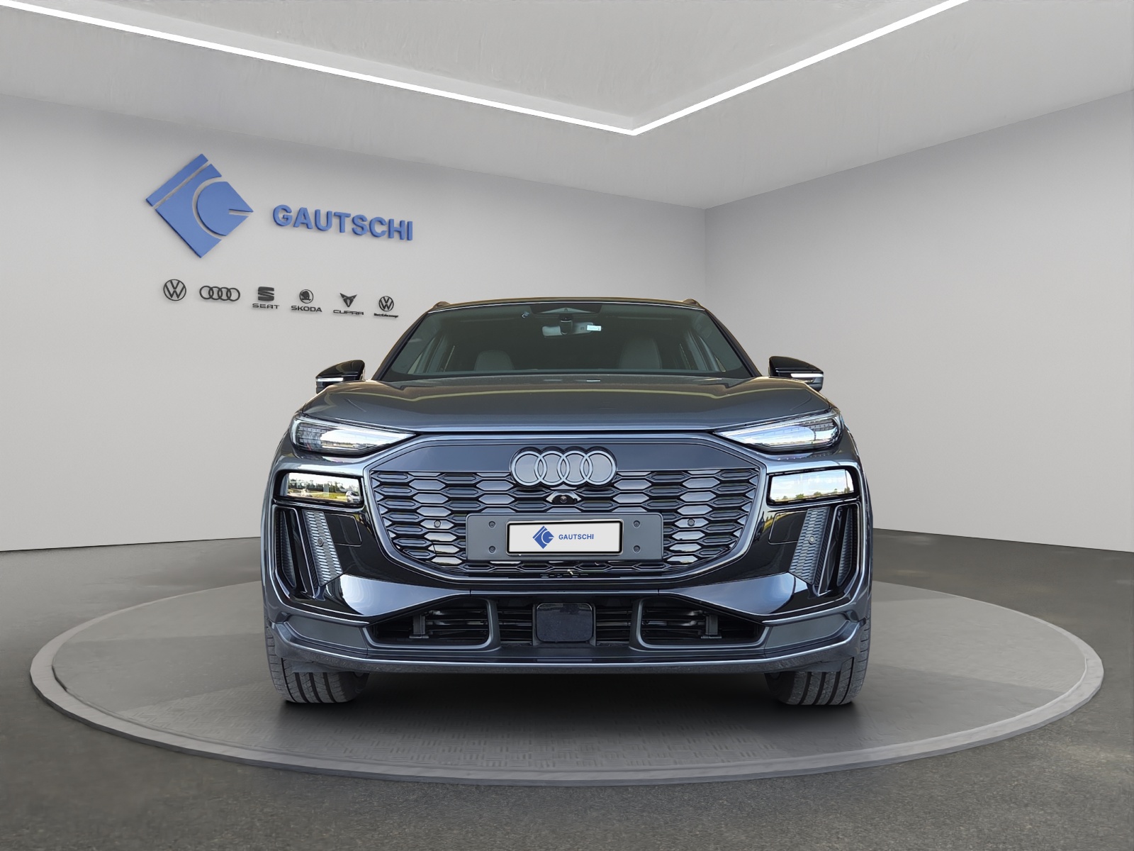 AUDI Q6 e-tron quattro-image-4