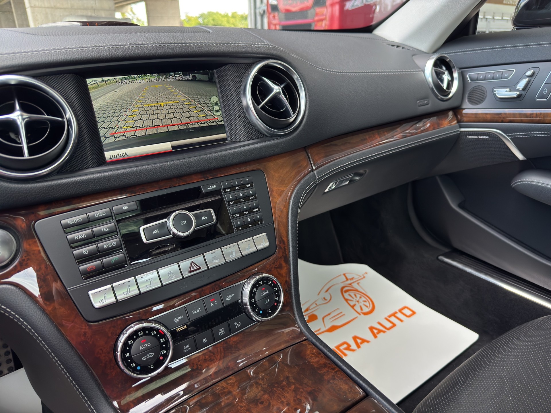 MERCEDES-BENZ SL 500 7G-Tronic-image-9