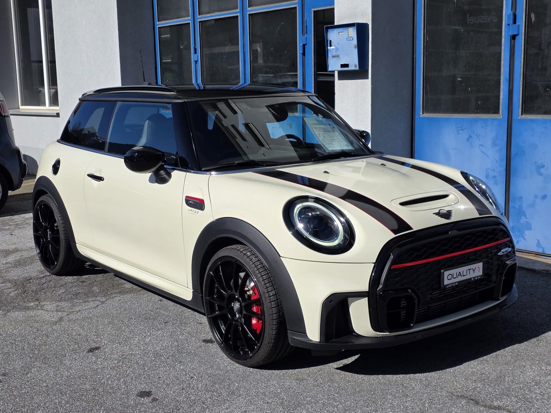 MINI Cooper John Cooper Works Steptronic-image-6
