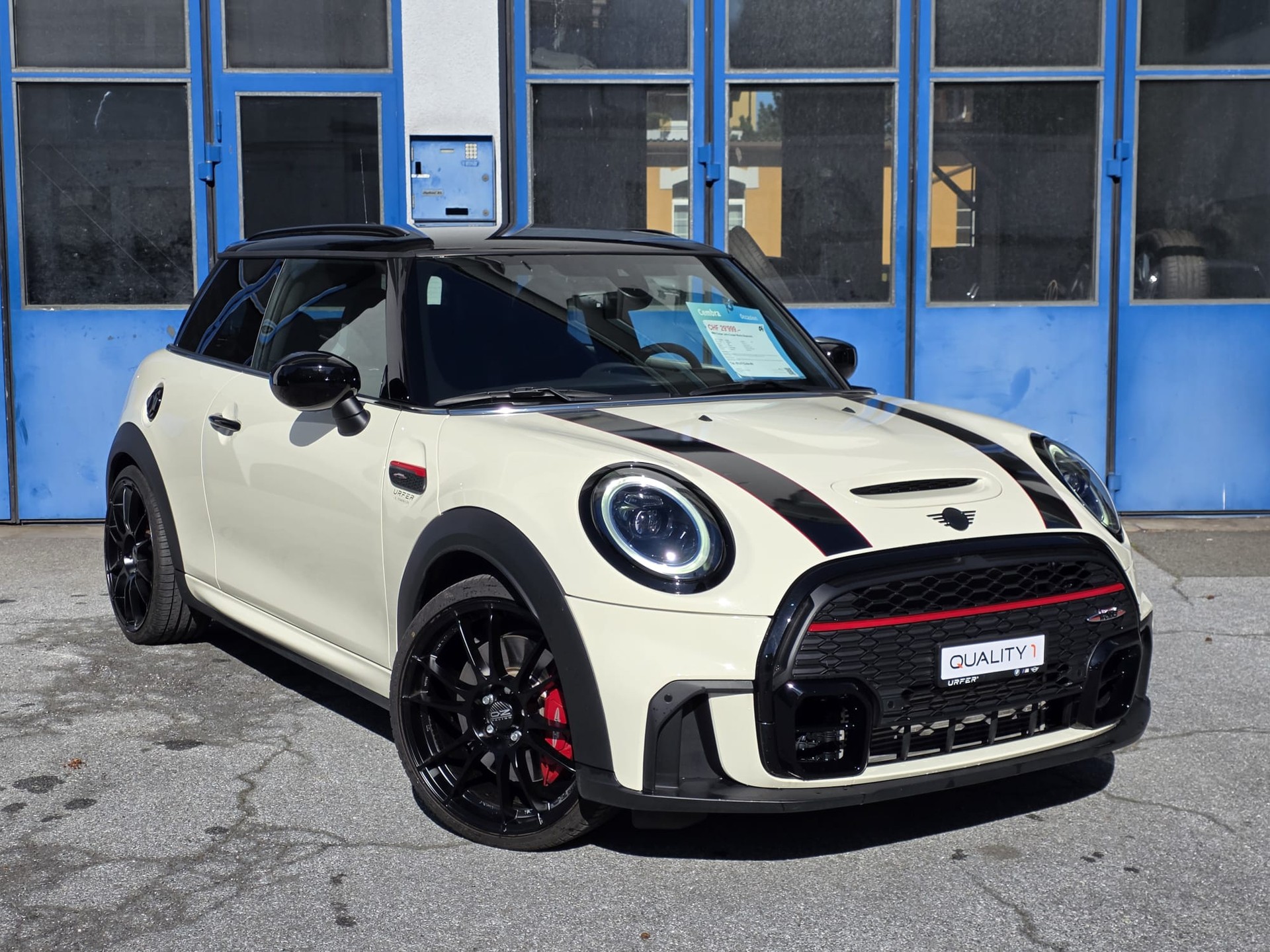 MINI Cooper John Cooper Works Steptronic-image-4