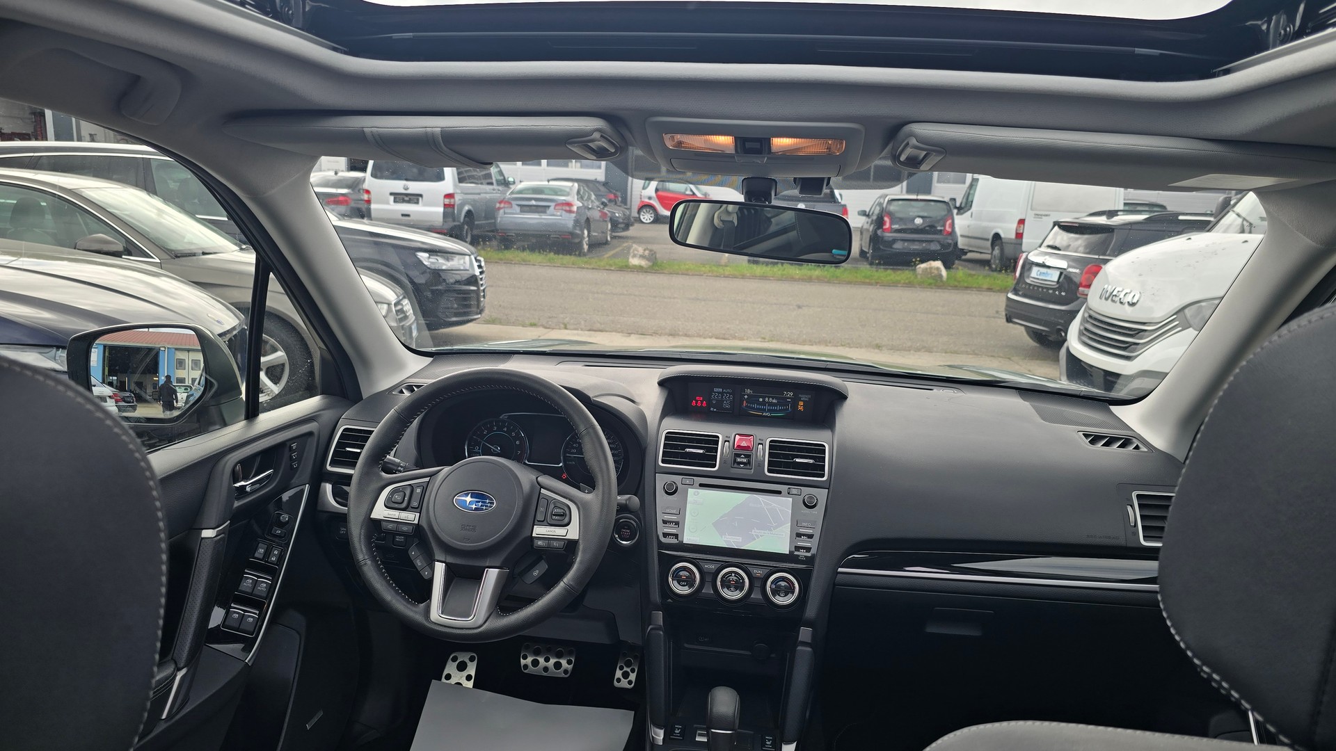 SUBARU Forester 2.0XT Luxury Lineartronic-image-6