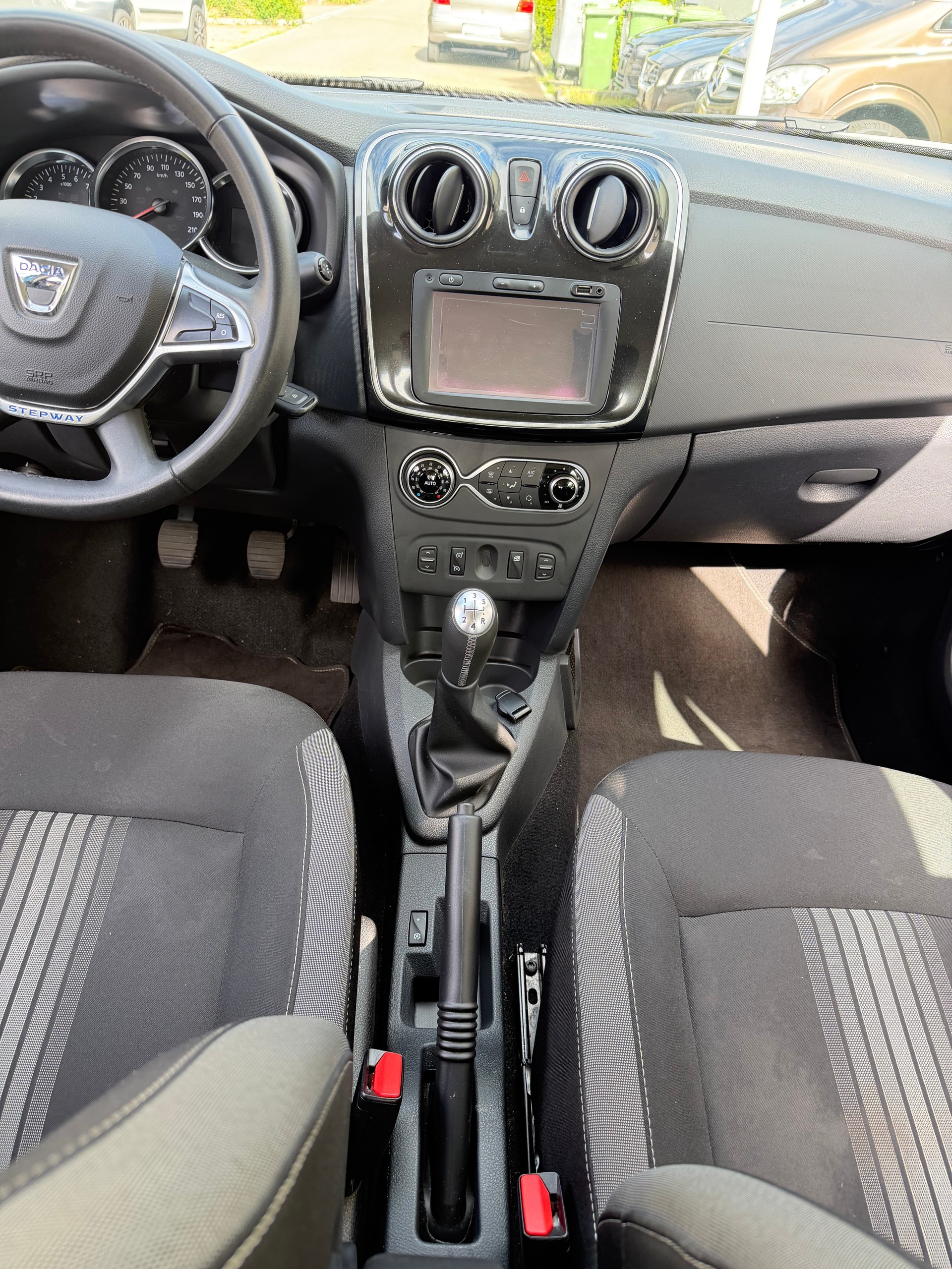 DACIA Sandero TCe 90 Stepway Unlimited 2/ FRISCH AB MFK. 6. 06. 2026. & SERVICE-image-10