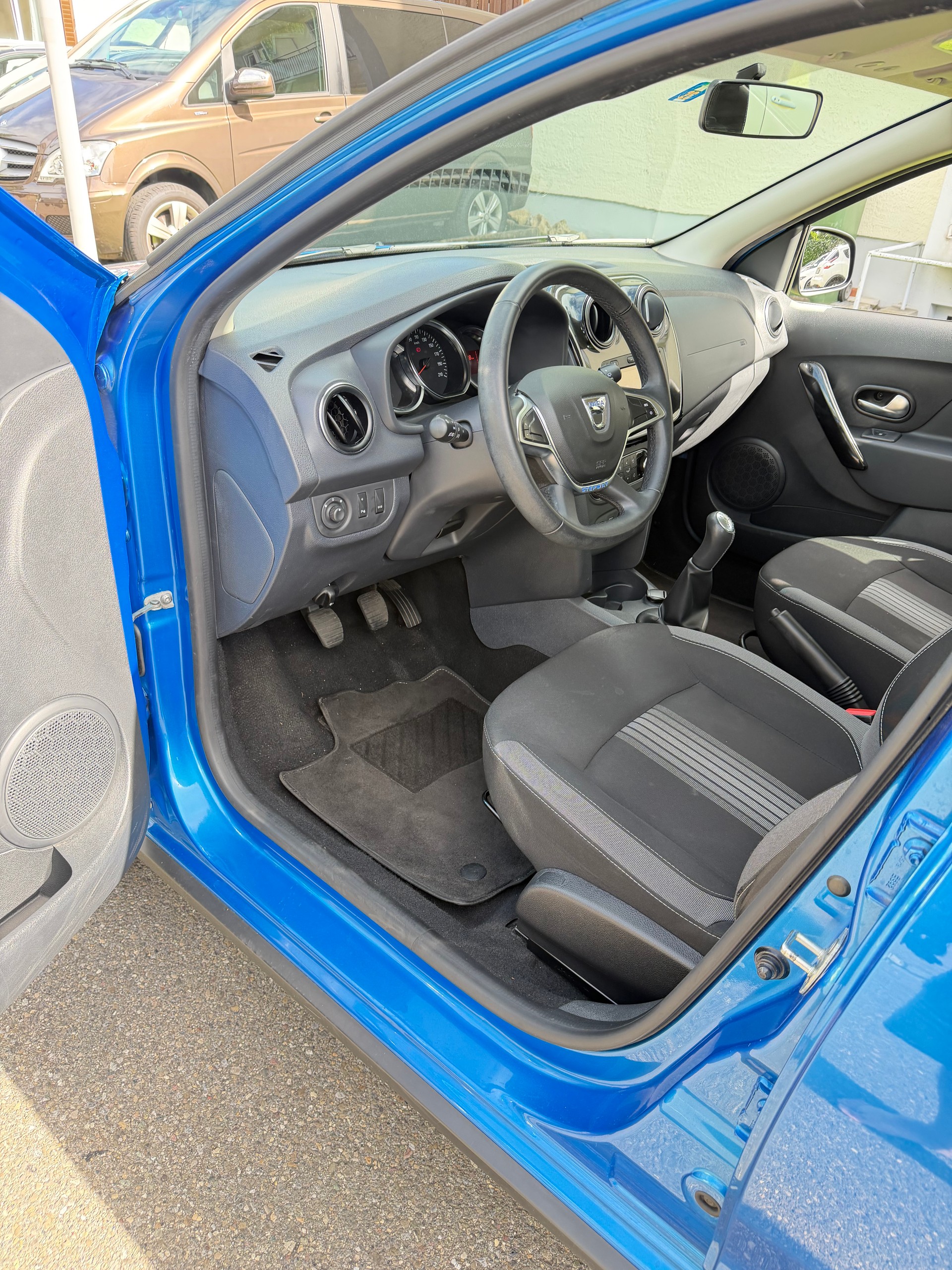 DACIA Sandero TCe 90 Stepway Unlimited 2/ FRISCH AB MFK. 6. 06. 2026. & SERVICE-image-11