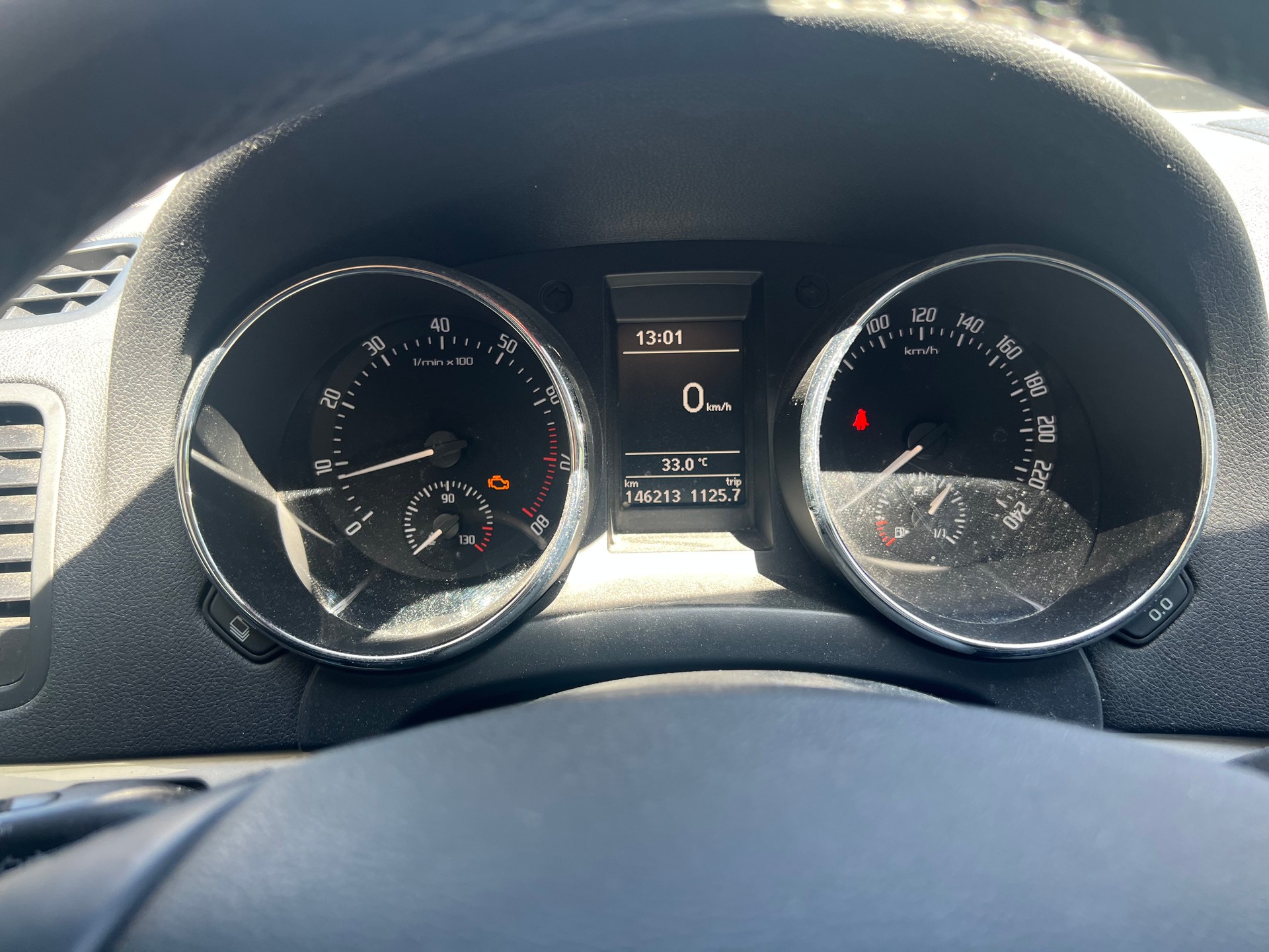 SKODA Yeti 1.8 TSI Ambition 4x4-image-8