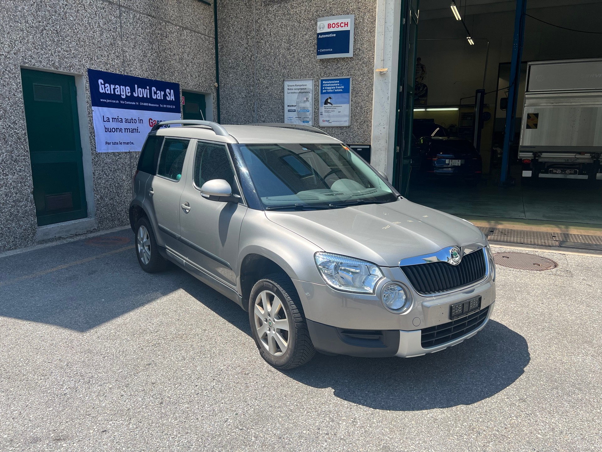 SKODA Yeti 1.8 TSI Ambition 4x4-image-0