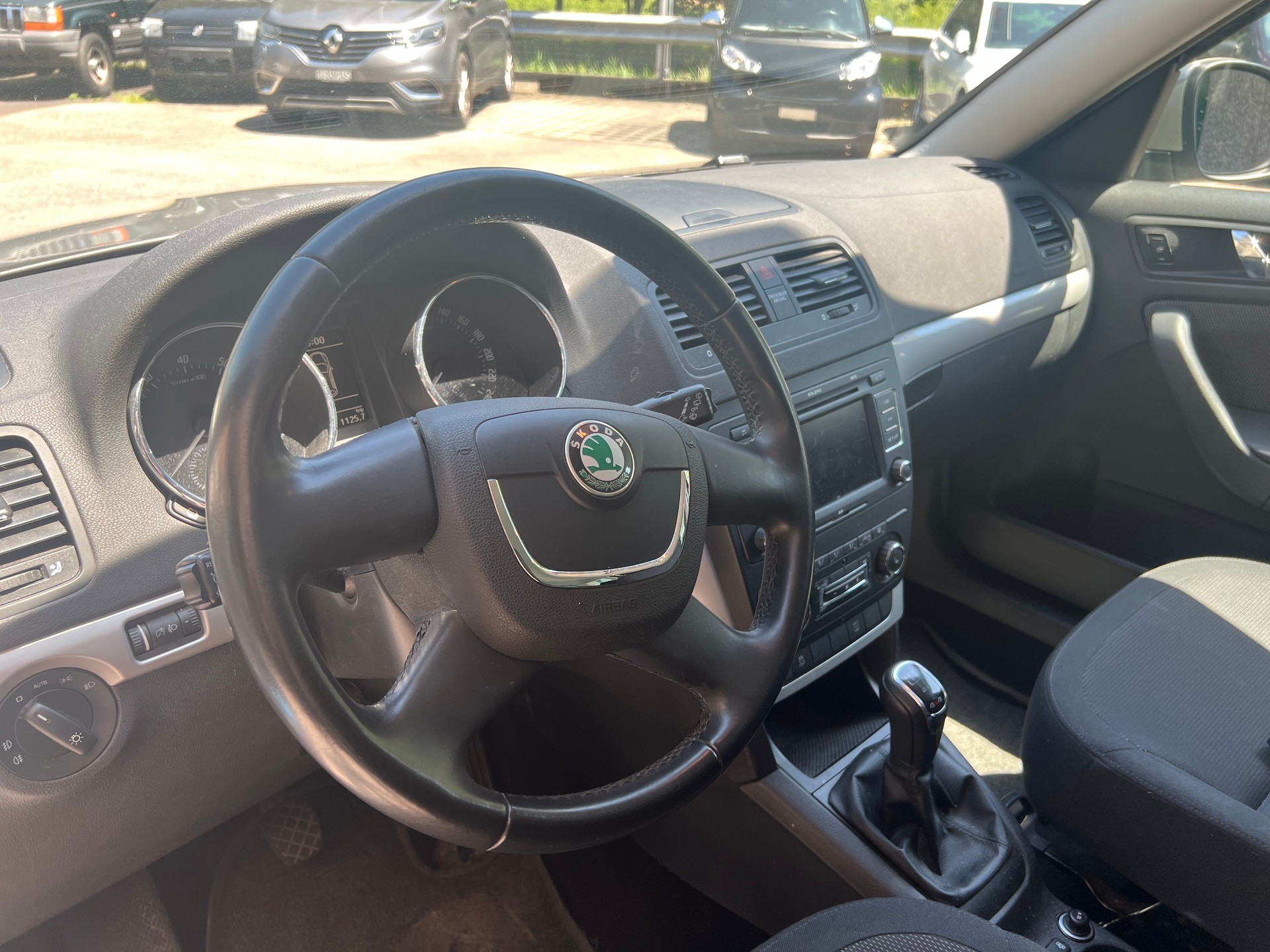 SKODA Yeti 1.8 TSI Ambition 4x4-image-7