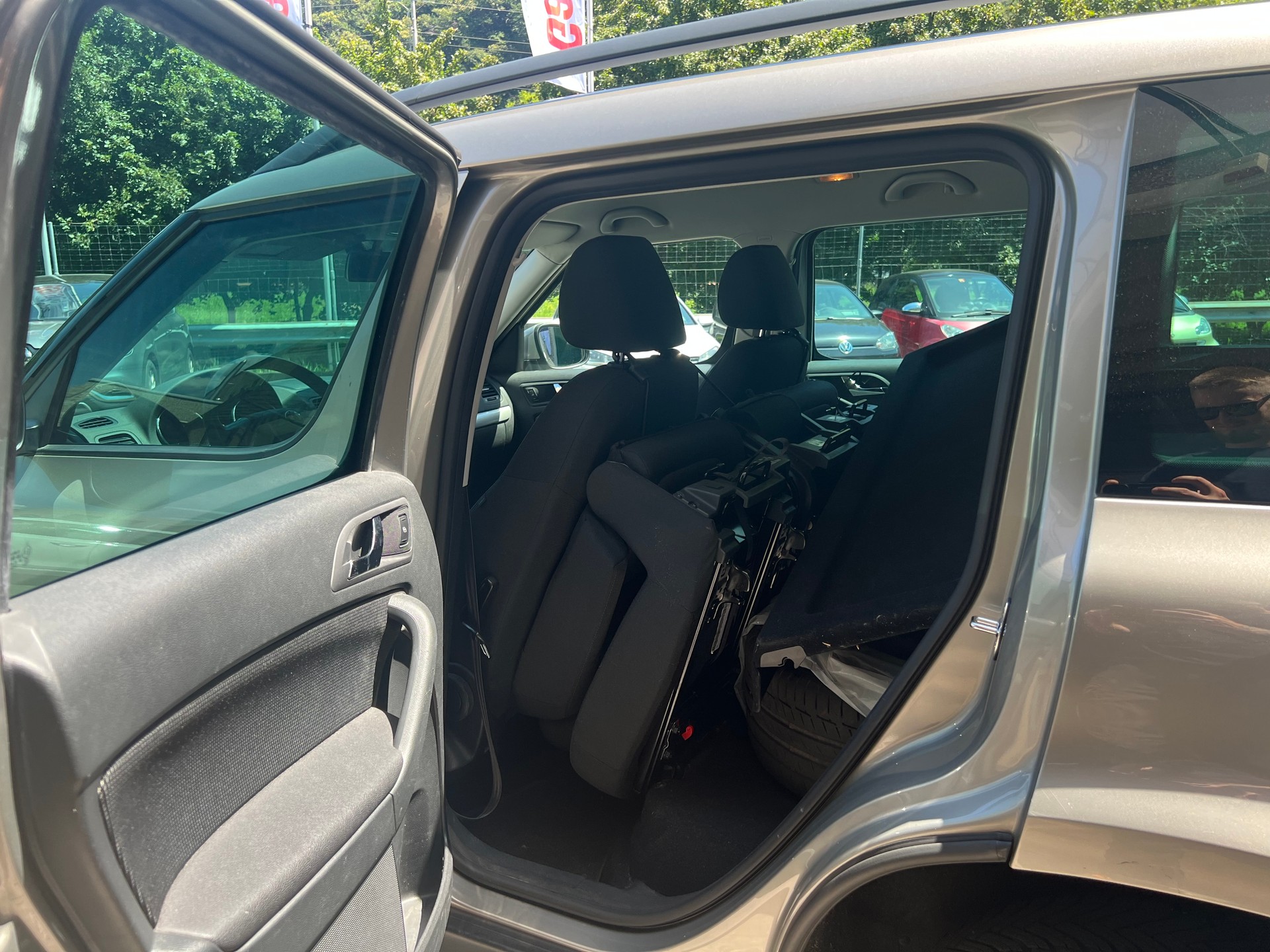SKODA Yeti 1.8 TSI Ambition 4x4-image-10