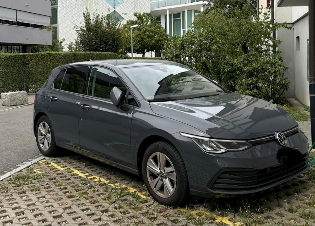 VW 1.0 eTSI Life DSG-image-0