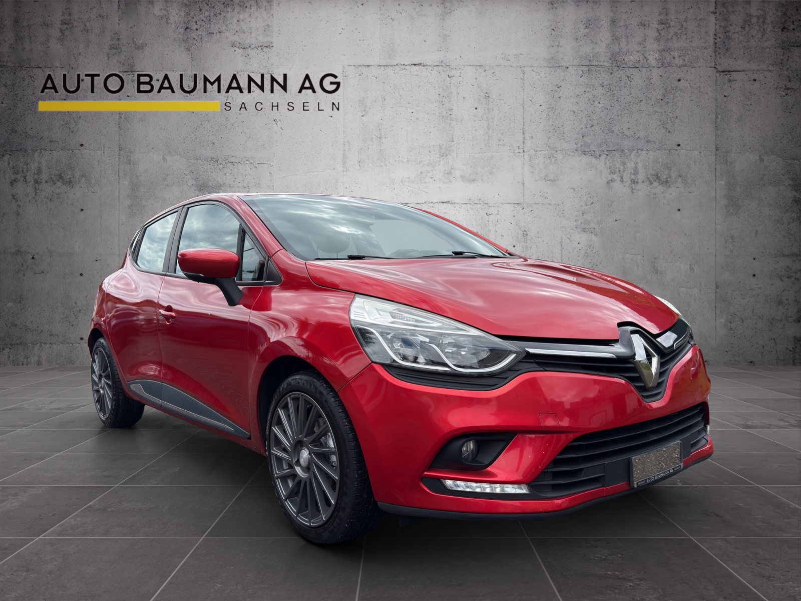 RENAULT Clio 0.9 12V Zen 6-Gang-image-2