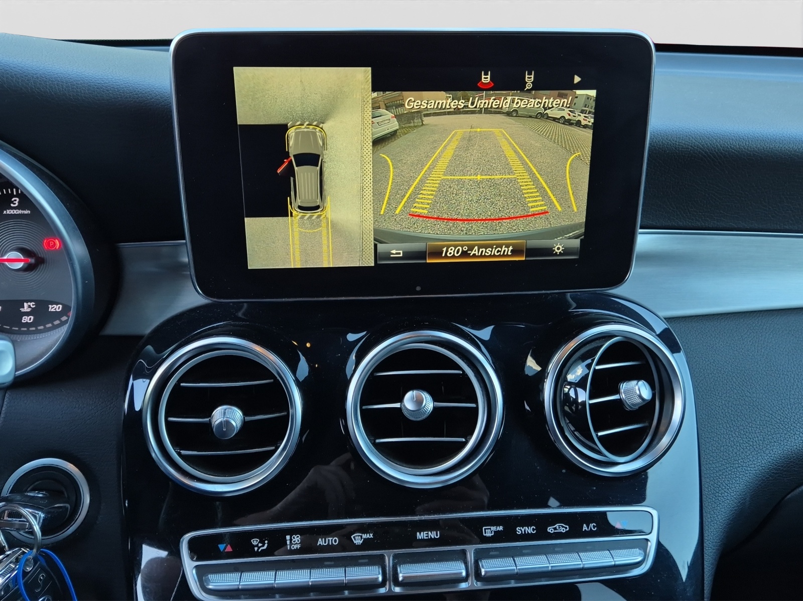 MERCEDES-BENZ GLC 250 d Exclusive 4Matic 9G-Tronic-image-14