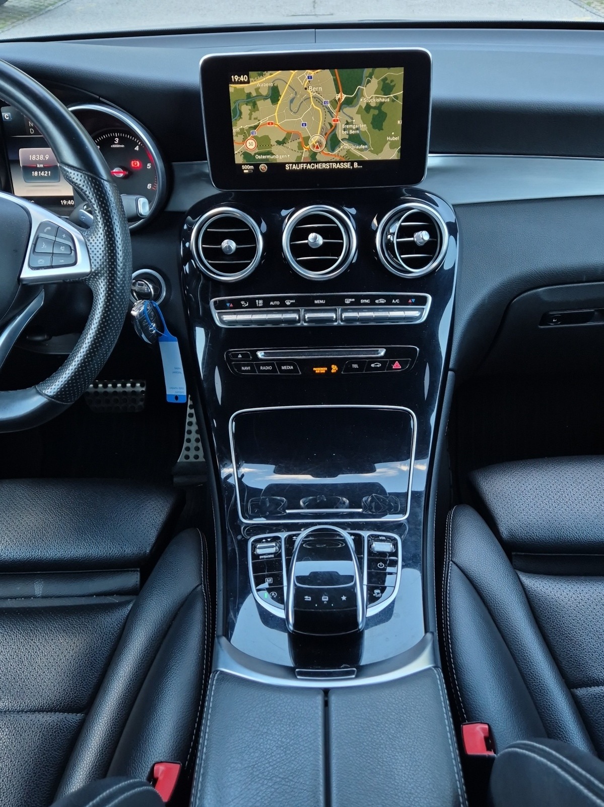 MERCEDES-BENZ GLC 250 d Exclusive 4Matic 9G-Tronic-image-13