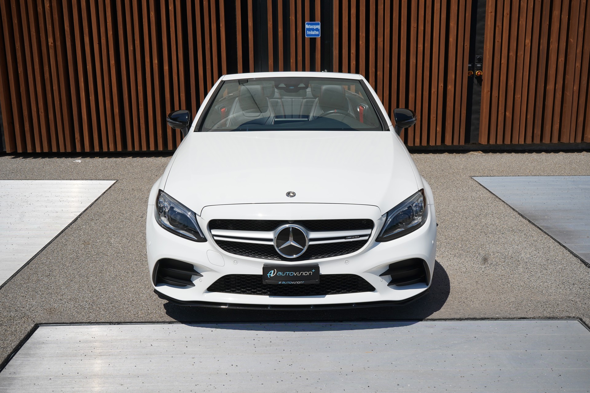 MERCEDES-BENZ C 43 CABRIOLET AMG NIGHT 4MATIC 9G-TRONIC l 390 PS-image-11