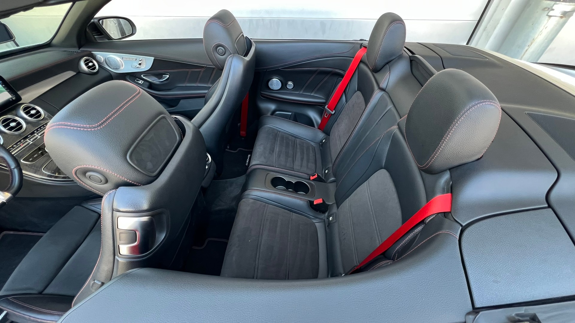MERCEDES-BENZ C 43 CABRIOLET AMG NIGHT 4MATIC 9G-TRONIC l 390 PS-image-26