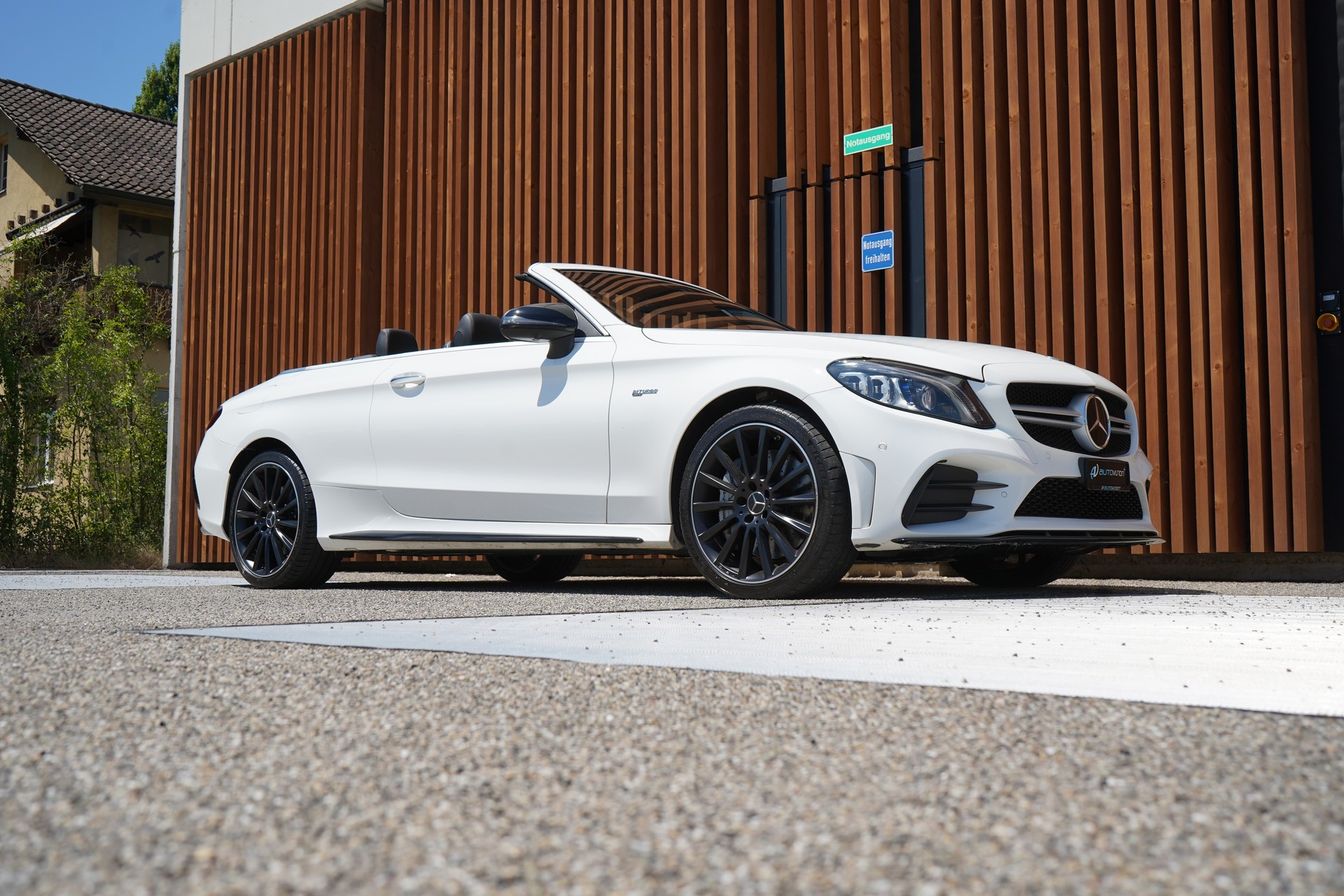 MERCEDES-BENZ C 43 CABRIOLET AMG NIGHT 4MATIC 9G-TRONIC l 390 PS-image-9