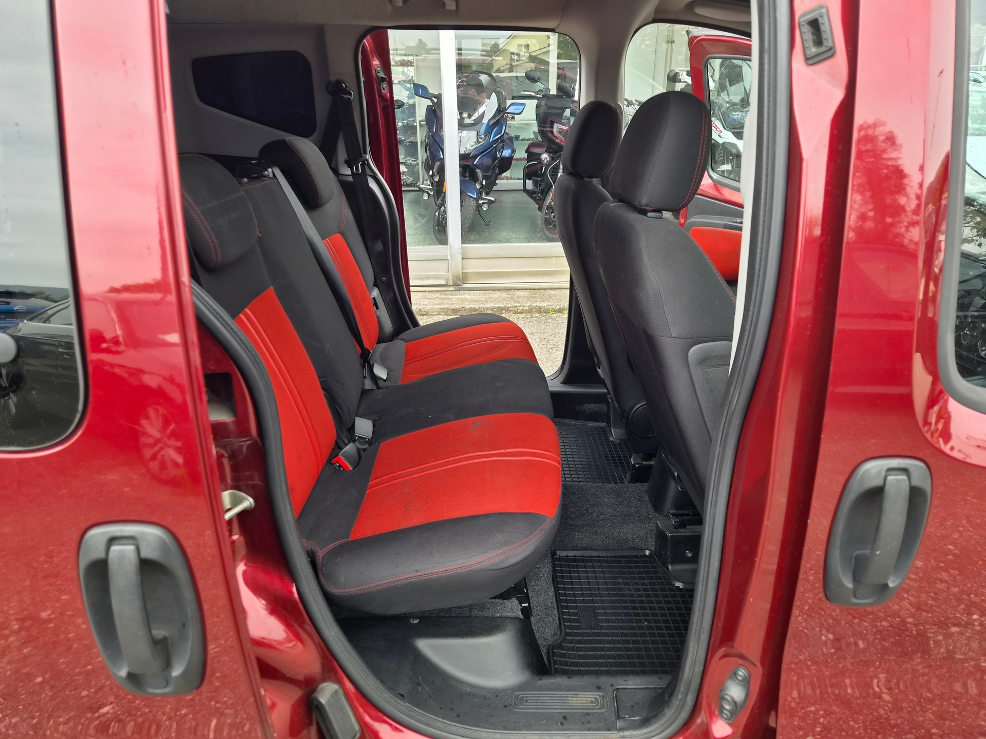 FIAT Qubo 1.3 JTD Dynamic-image-11
