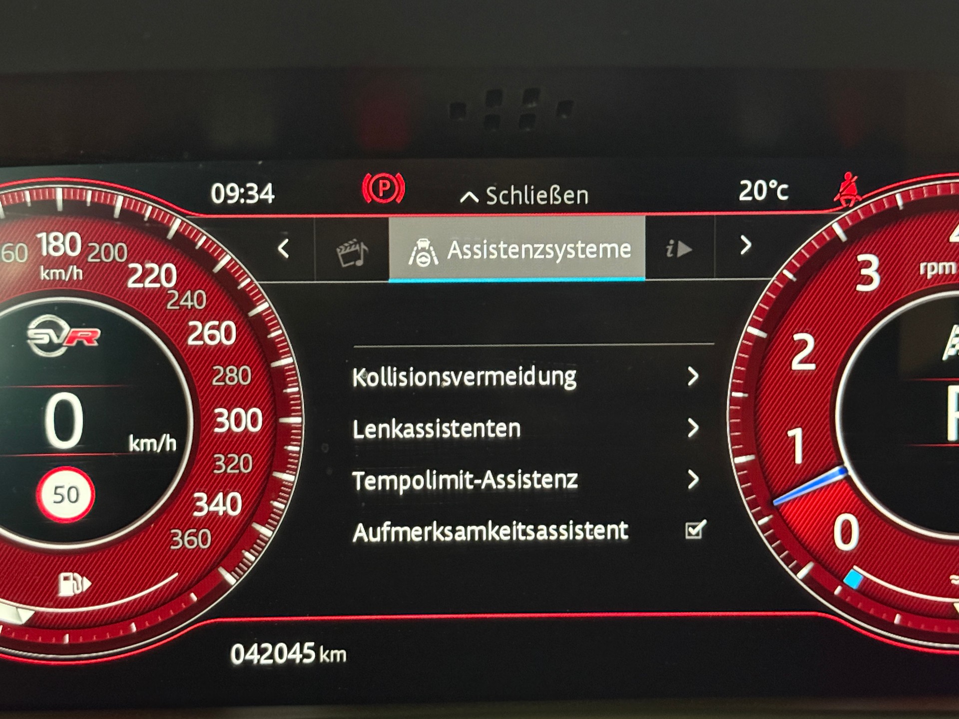 JAGUAR F-Pace 5.0 V8 SVR AWD Automatik ***CH-Fahrzeug aus 1. Hand***NP. Fr. 135'900.-***SVR-Sportsitze***All-Black***-image-23